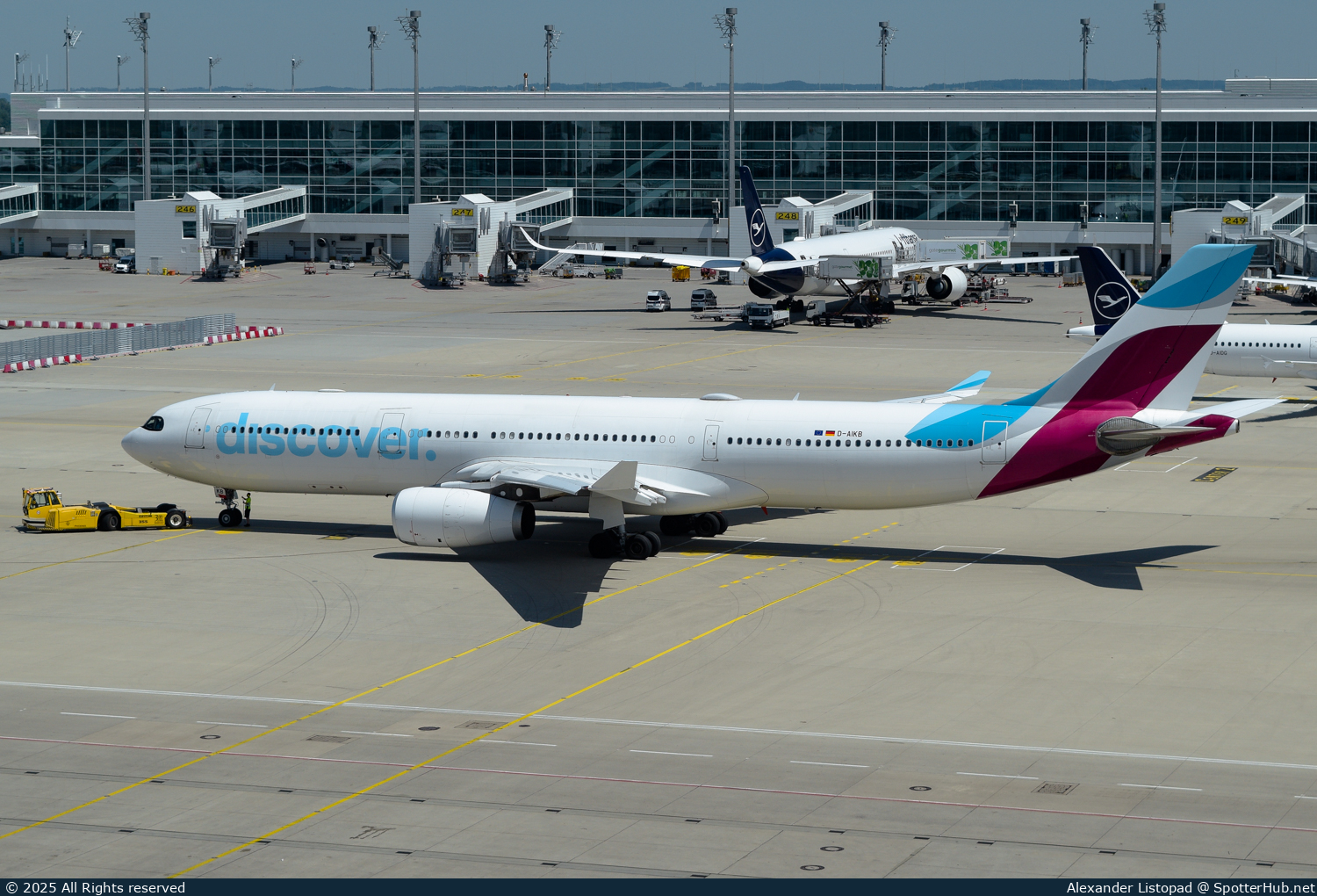 Photo of D-AIKB - Airbus A330-343 operated by Discover Airlines