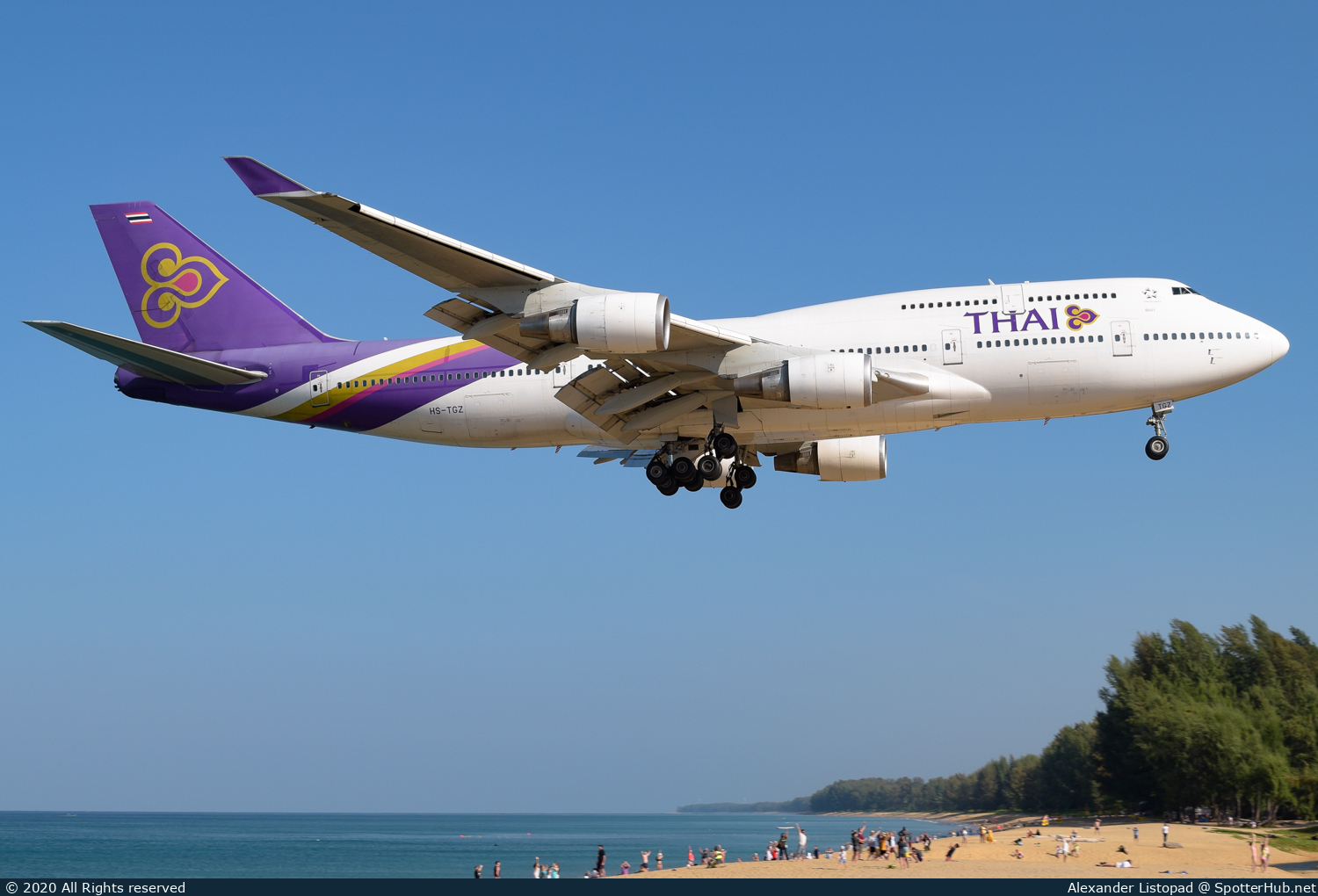 Photo of HS-TGZ - Boeing 747-4D7 operated by Thai Airways International