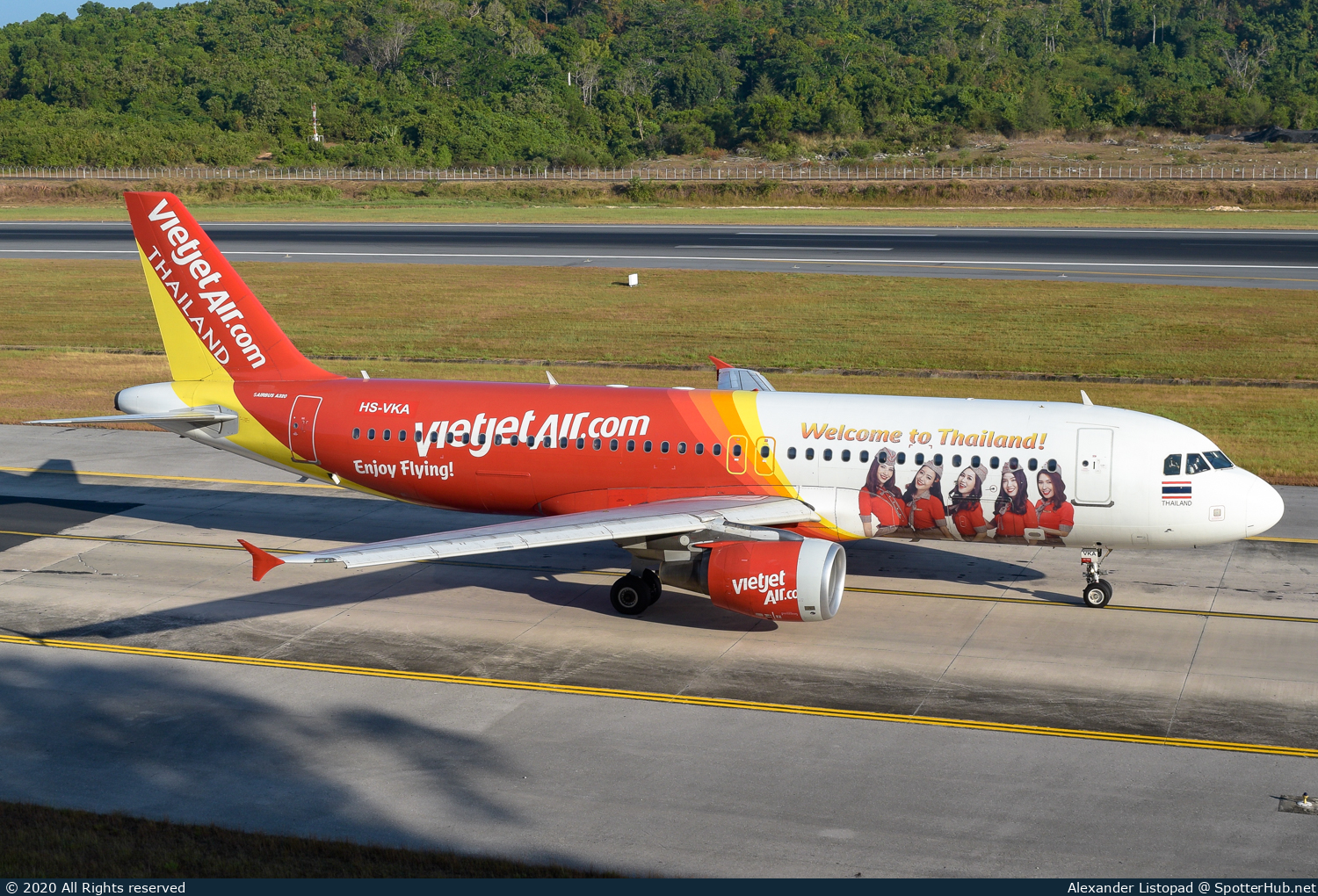 Photo of HS-VKA - Airbus A320-214 operated by Thai VietJet Air