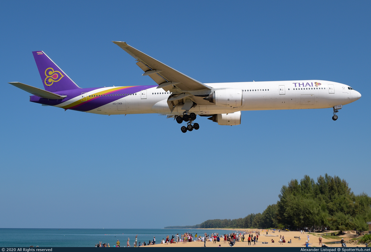 Photo of HS-TKB - Boeing 777-3D7 operated by Thai Airways International