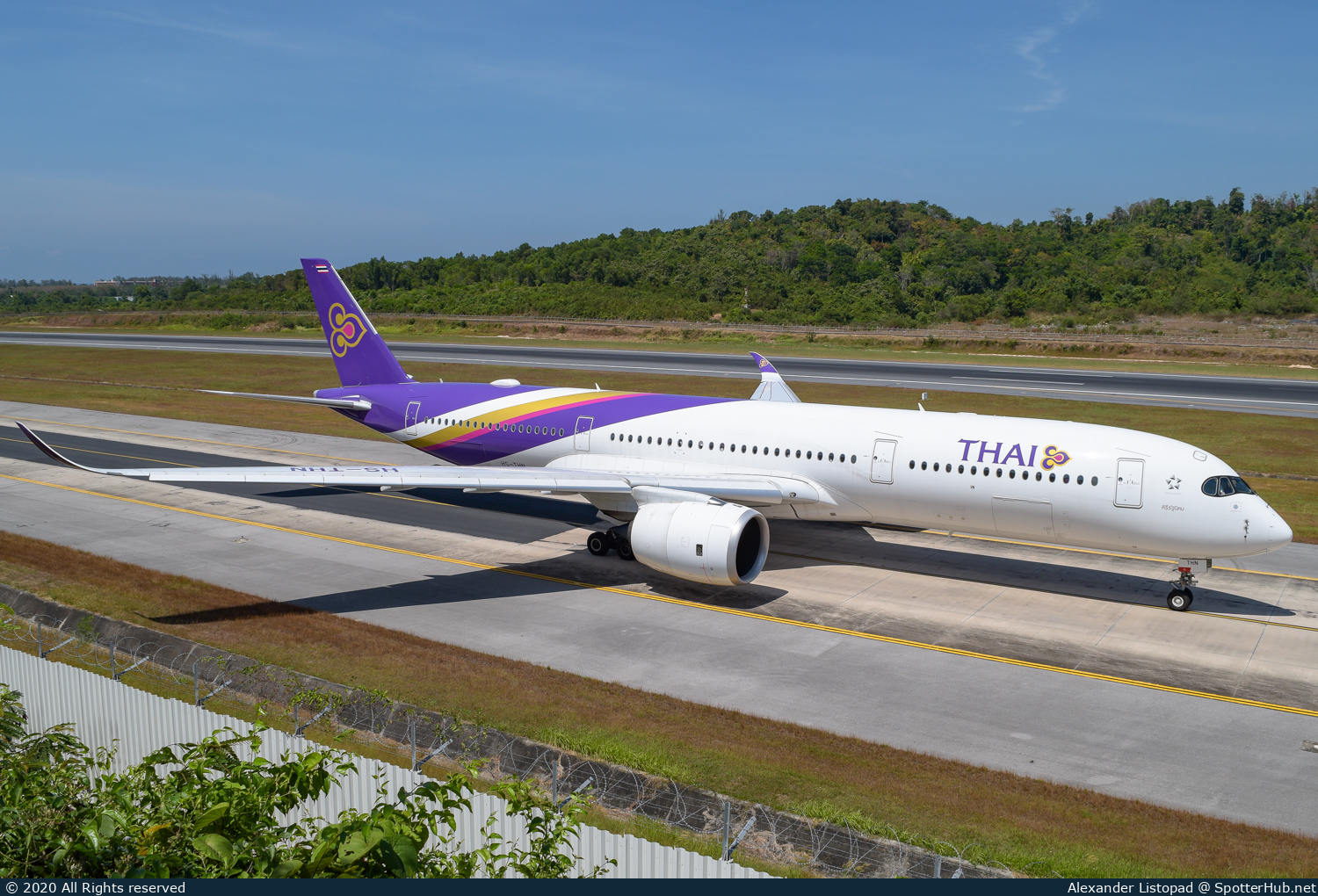 Photo of HS-THN - Airbus A350-941 operated by Thai Airways International