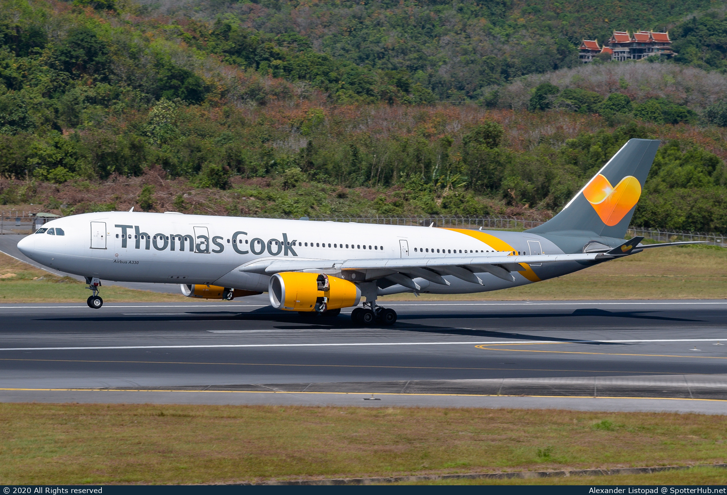 Photo of G-TCXC - Airbus A330-243 operated by Thomas Cook Airlines