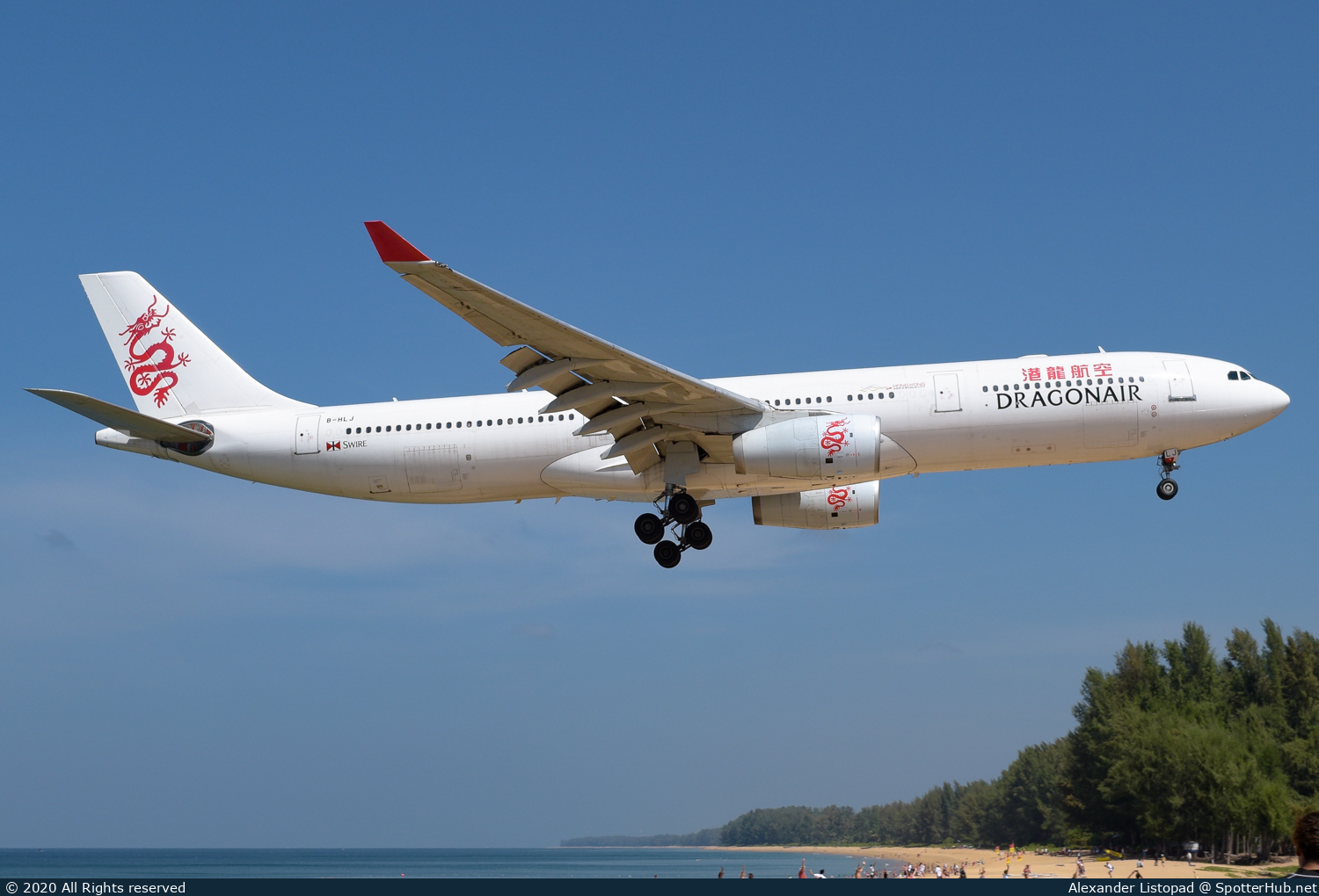 Photo of B-HLJ - Airbus A330-342 operated by Dragonair
