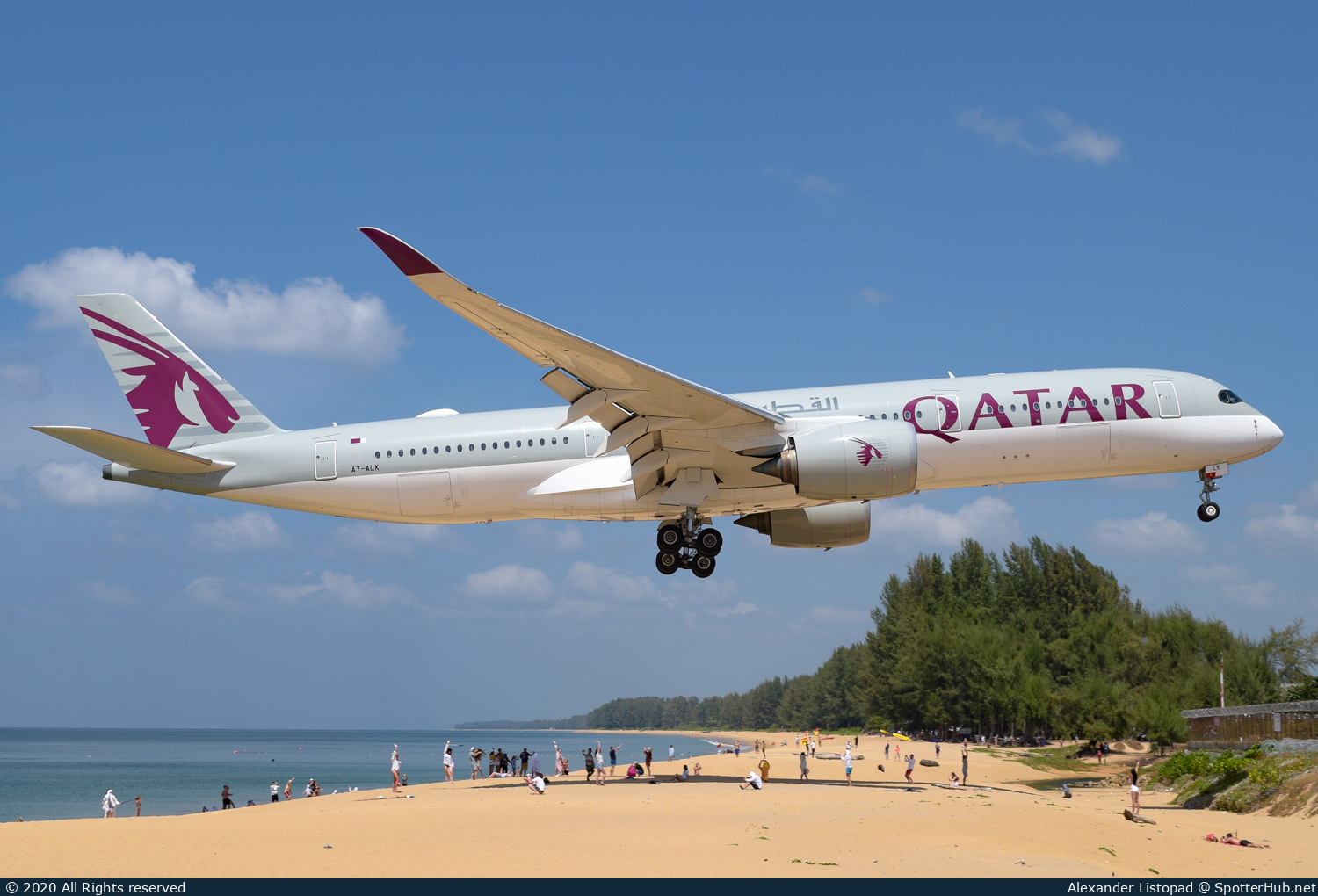 Photo of A7-ALK - Airbus A350-941 operated by Qatar Airways