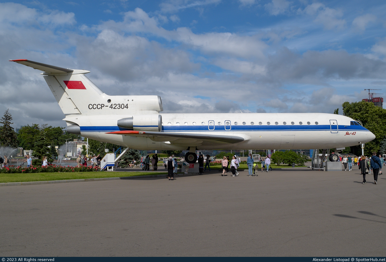 Photo of CCCP-42304 - Yakovlev Yak-42 at All-Russian Exhibition Center [Off Airport]