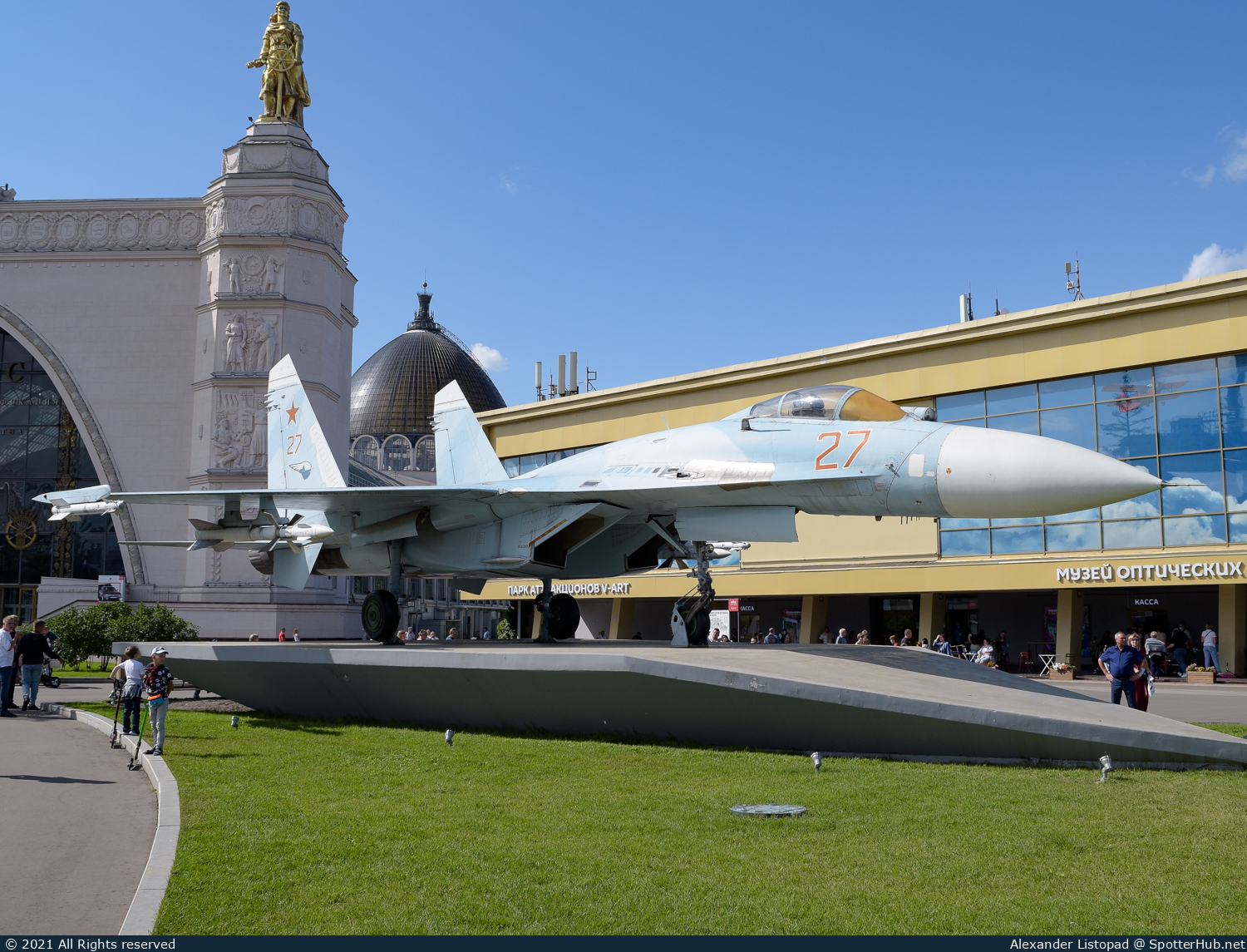 Photo of 02 - Sukhoi Su-27 Flanker operated by Russian Air Force