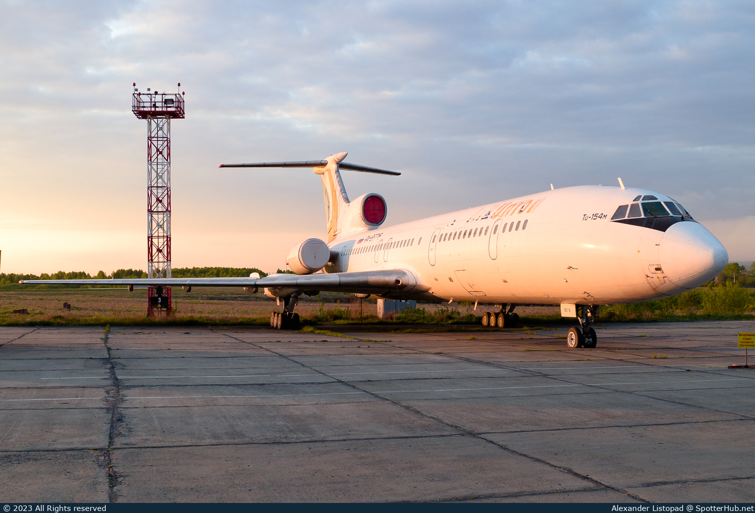 Photo of RA-85716 - Tupolev Tu-154M operated by Aero Rent