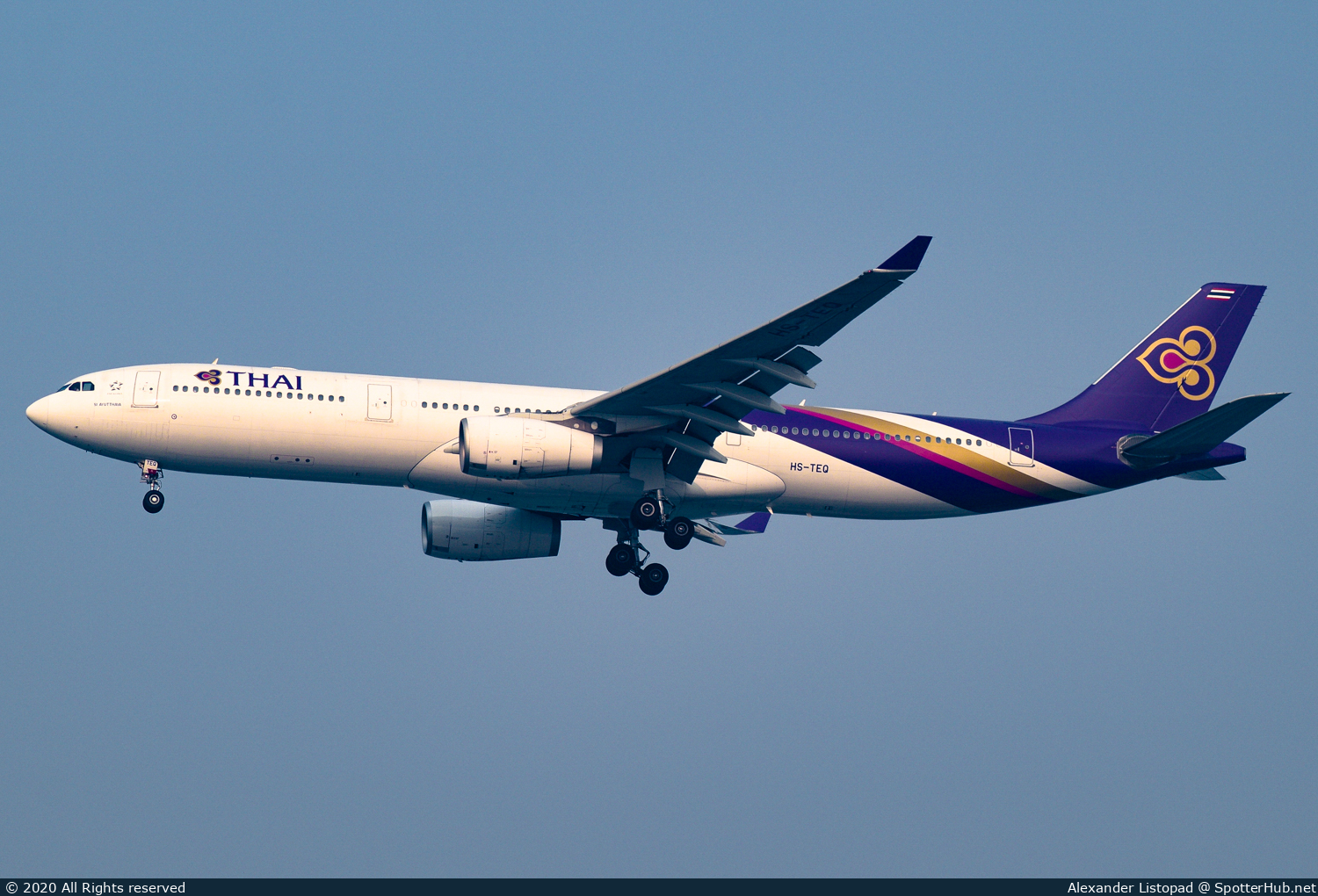 Photo of HS-TEQ - Airbus A330-343 operated by Thai Airways International
