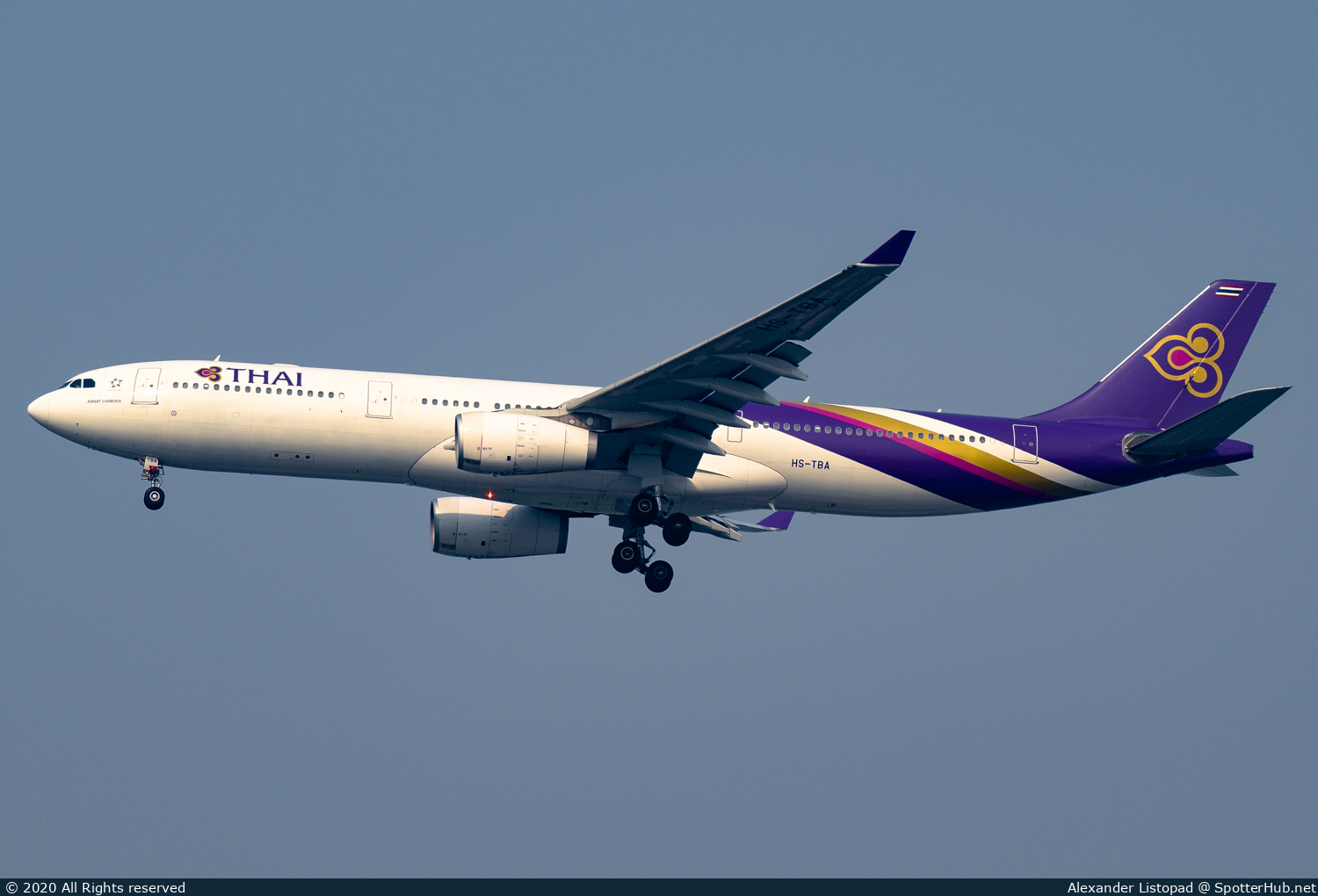 Photo of HS-TBA - Airbus A330-343 operated by Thai Airways International