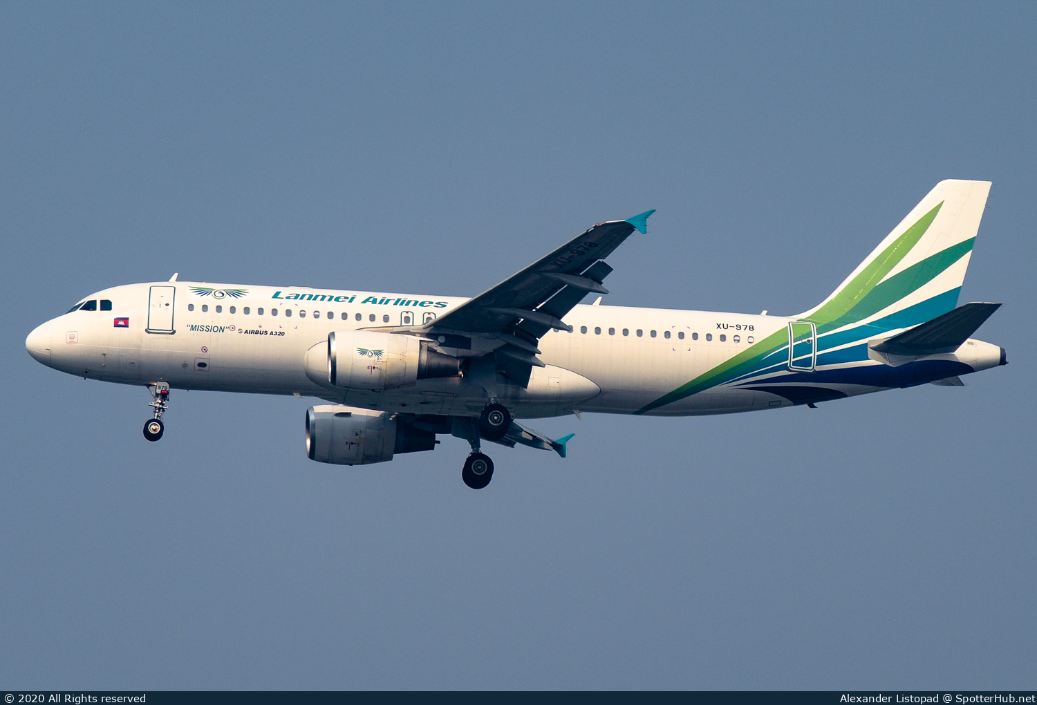 Photo of XU-978 - Airbus A320-214 operated by Lanmei Airlines