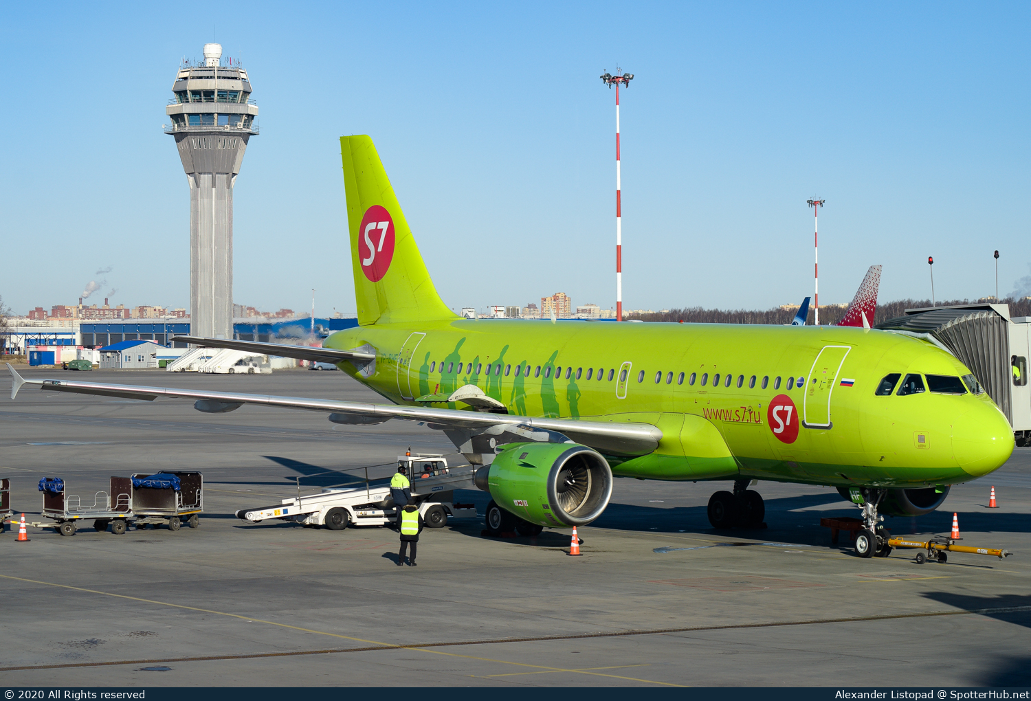 Photo of VP-BHF - Airbus A319-114 operated by S7 Airlines