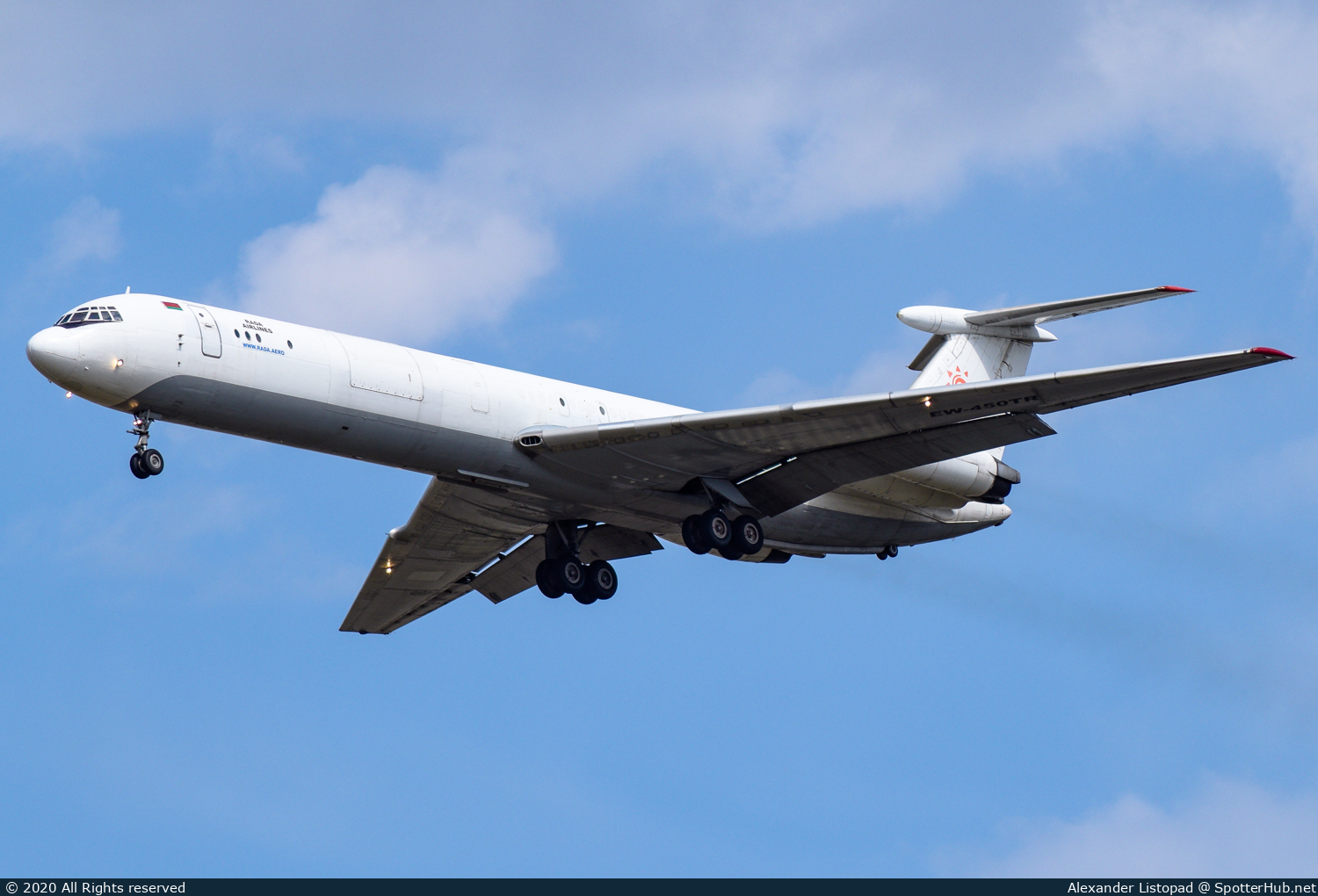Photo of EW-450TR - Ilyushin Il-62MGr operated by Rada Airlines