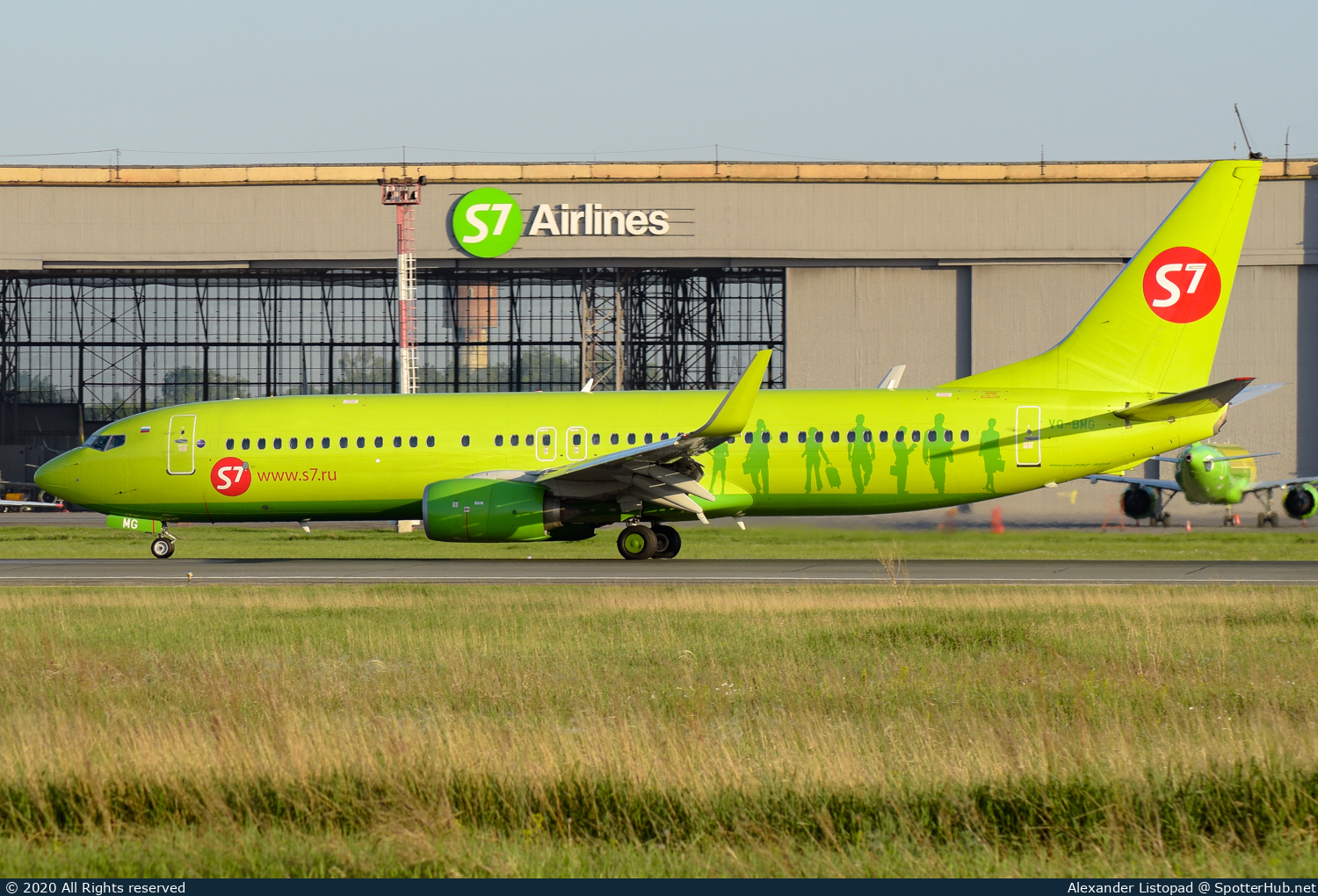Photo of VQ-BMG - Boeing 737-8LP operated by S7 Airlines