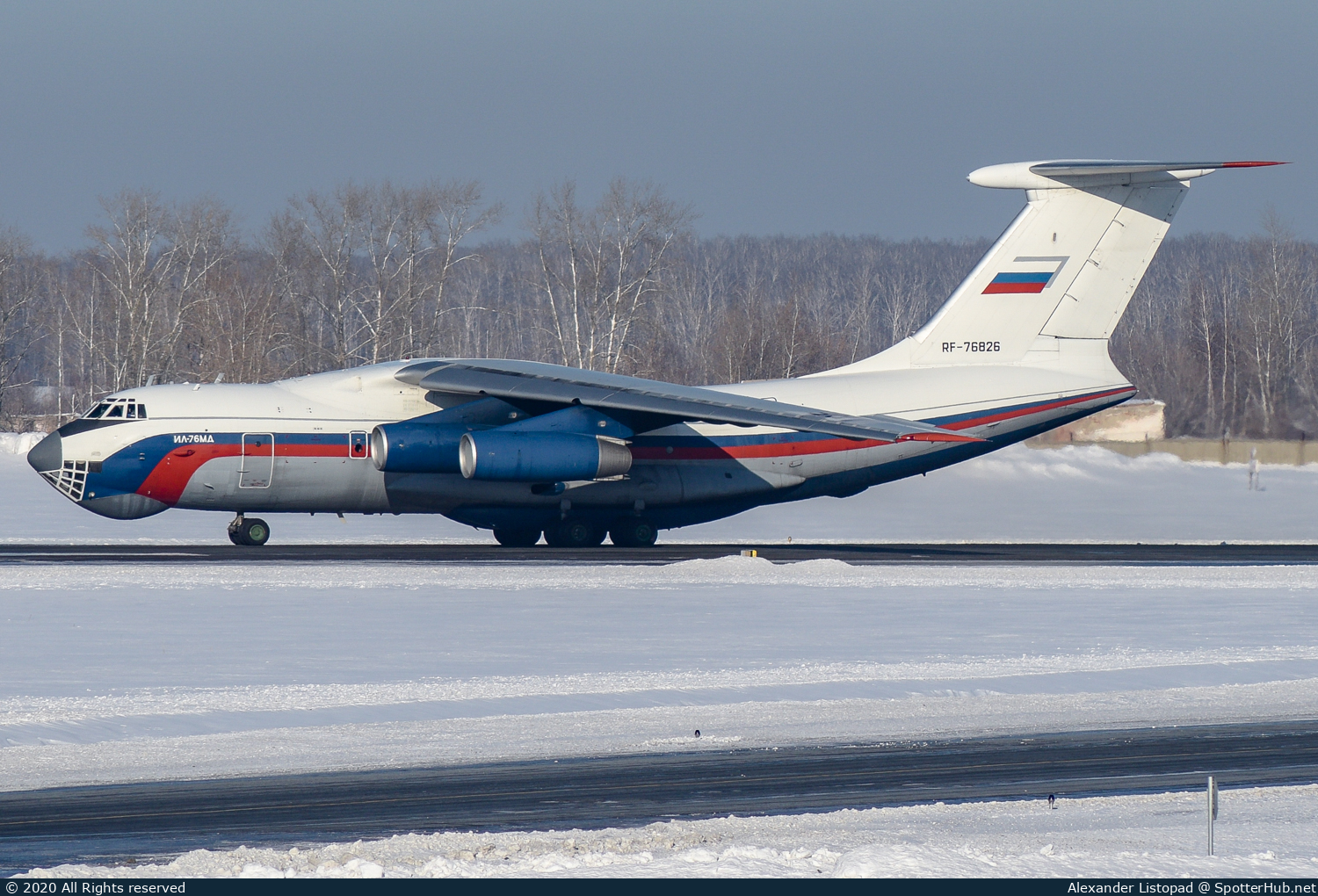 Photo of RF-76826 - Ilyushin Il-76MD operated by Russian National Guard - Росгвардия