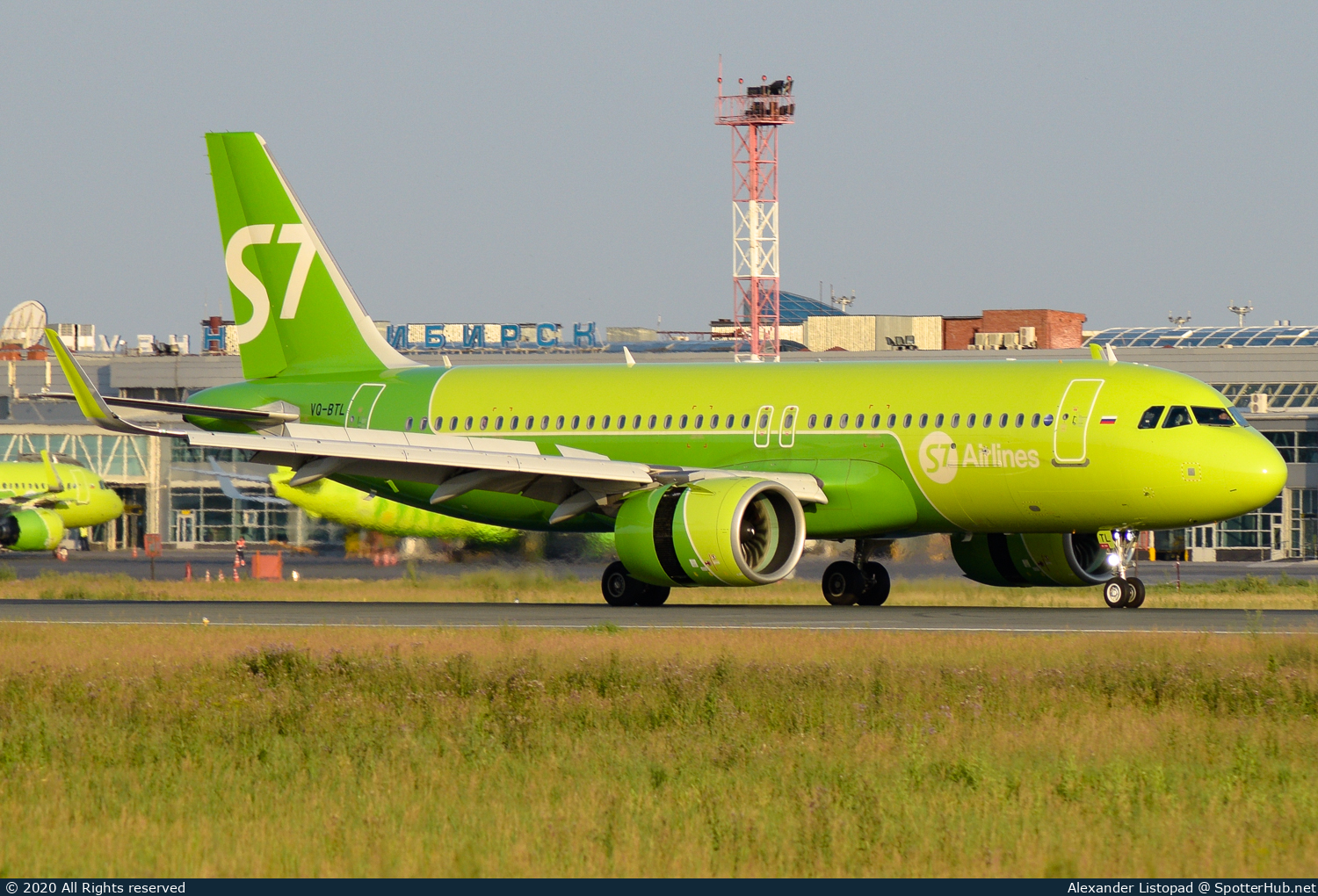 Photo of VQ-BTL - Airbus A320-271N operated by S7 Airlines