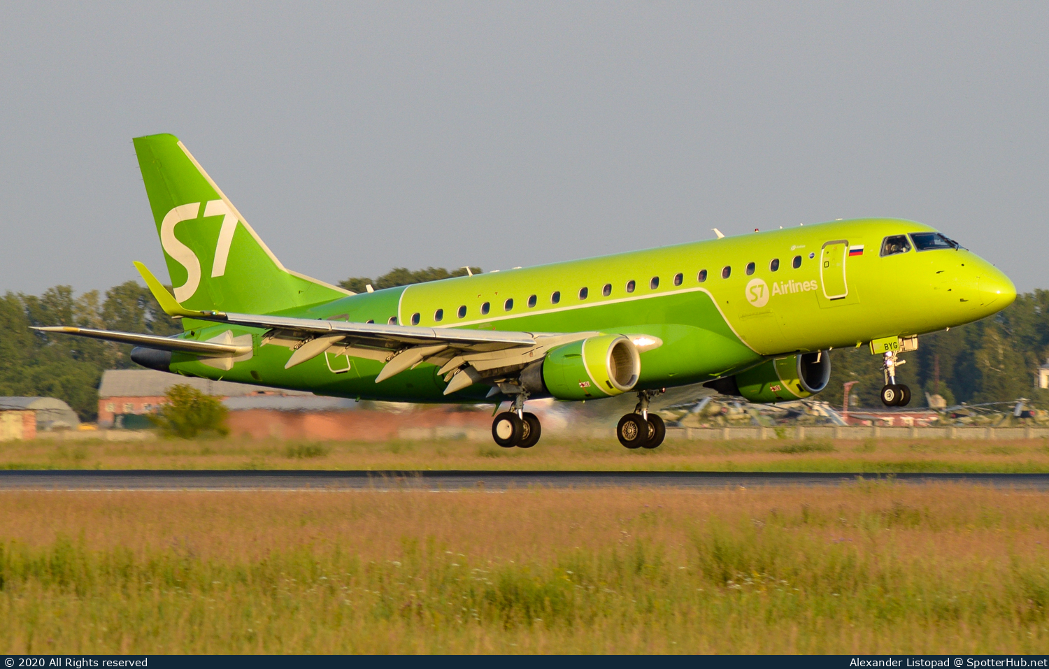 Photo of VQ-BYG - Embraer ERJ-170LR operated by S7 Airlines