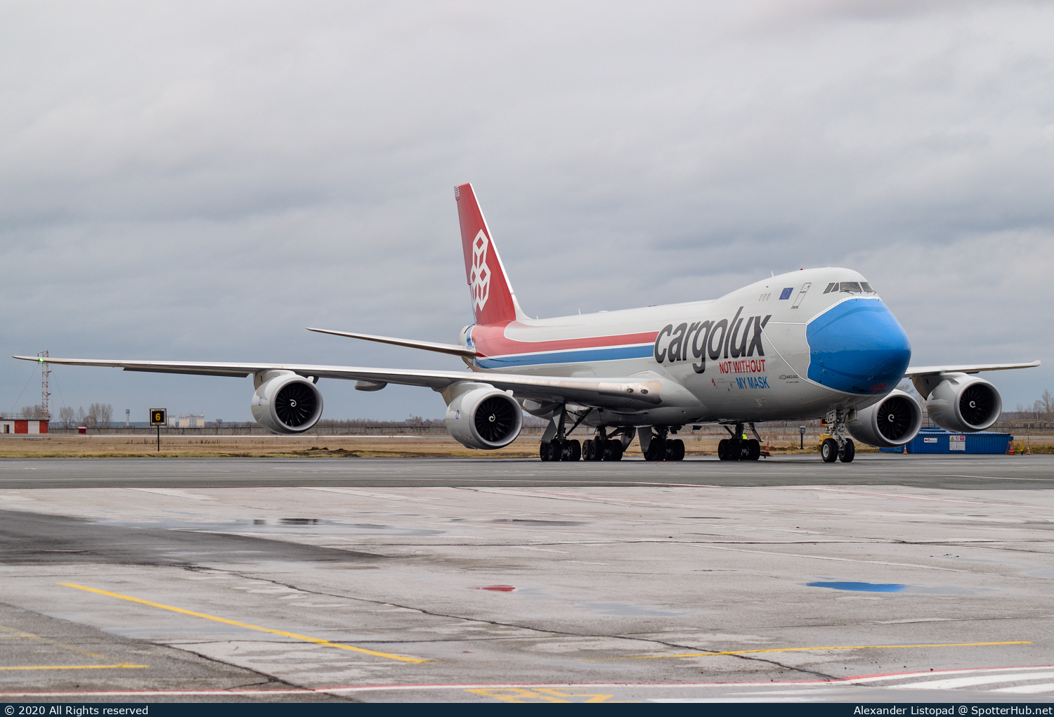 Photo of LX-VCF - Boeing 747-8R7F operated by Cargolux