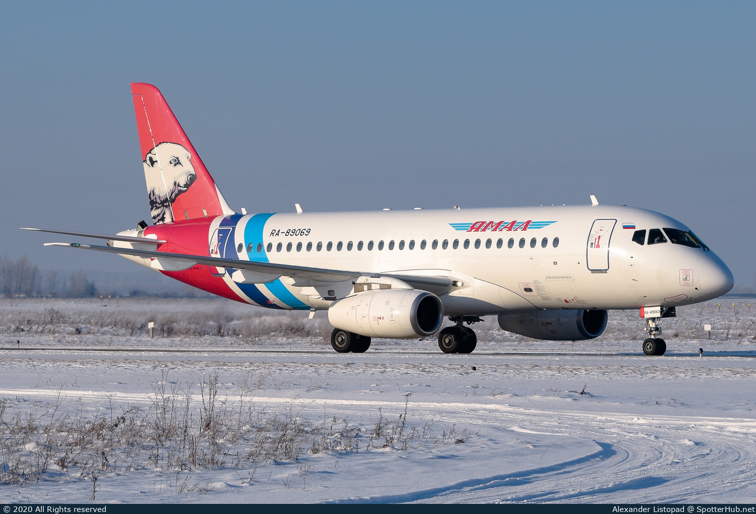Photo of RA-89069 - Sukhoi Superjet 100-95LR operated by Yamal Airlines