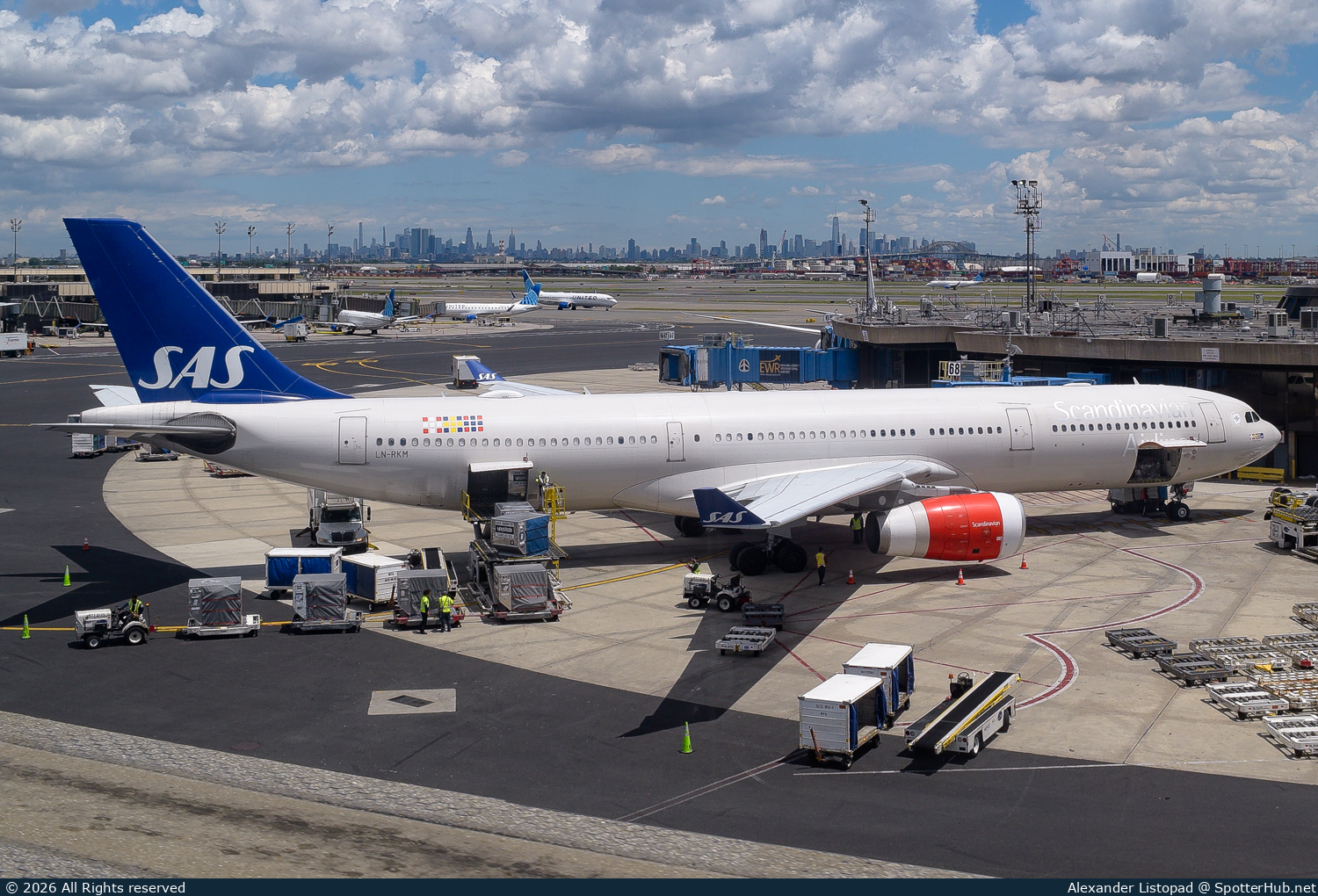 Photo of LN-RKM - Airbus A330-343 operated by SAS Scandinavian Airlines