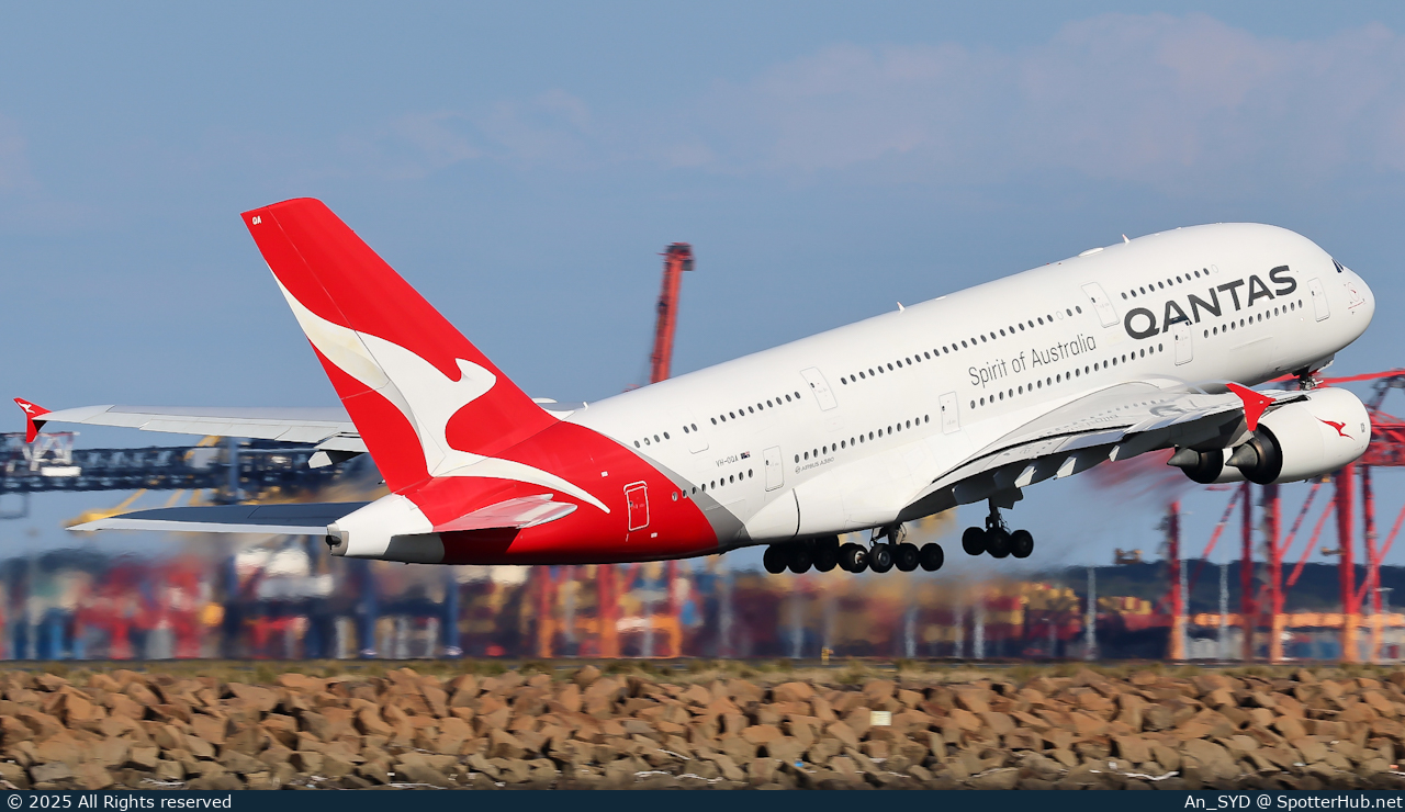 Photo of VH-OQA - Airbus A380-842 operated by Qantas