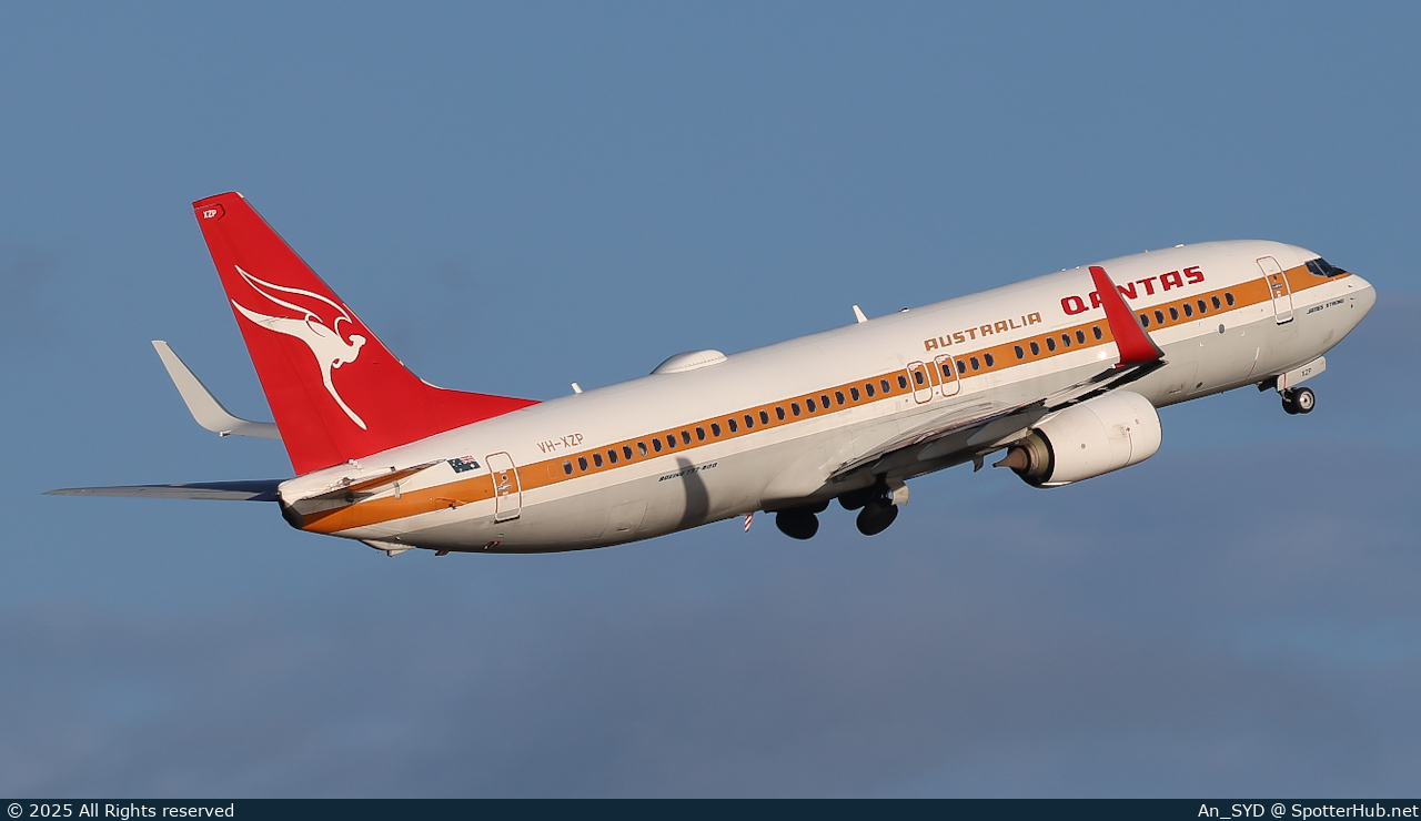 Photo of VH-XZP - Boeing 737-838 operated by Qantas