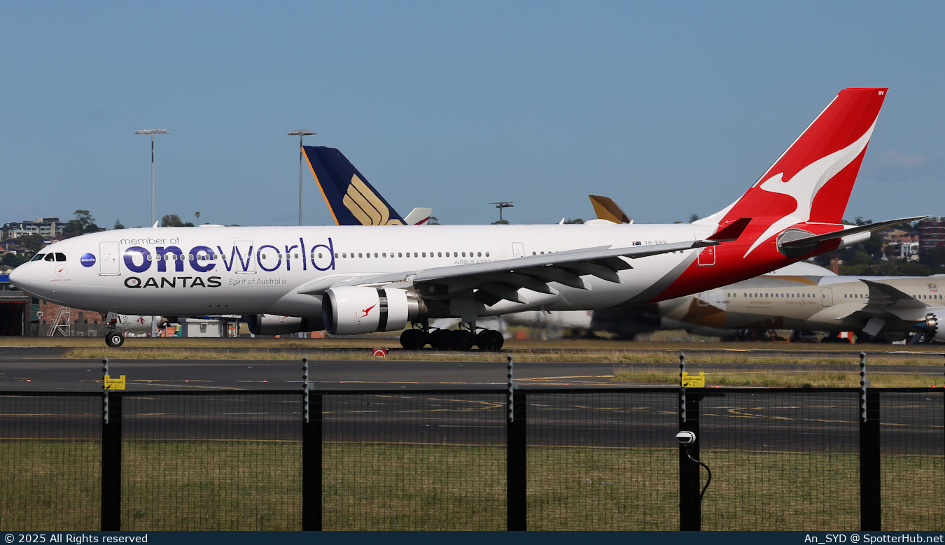 Photo of VH-EBV - Airbus A330-202 operated by Qantas
