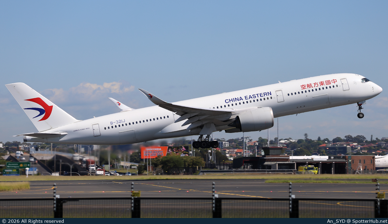 Photo of B-321J - Airbus A350-941 operated by China Eastern Airlines