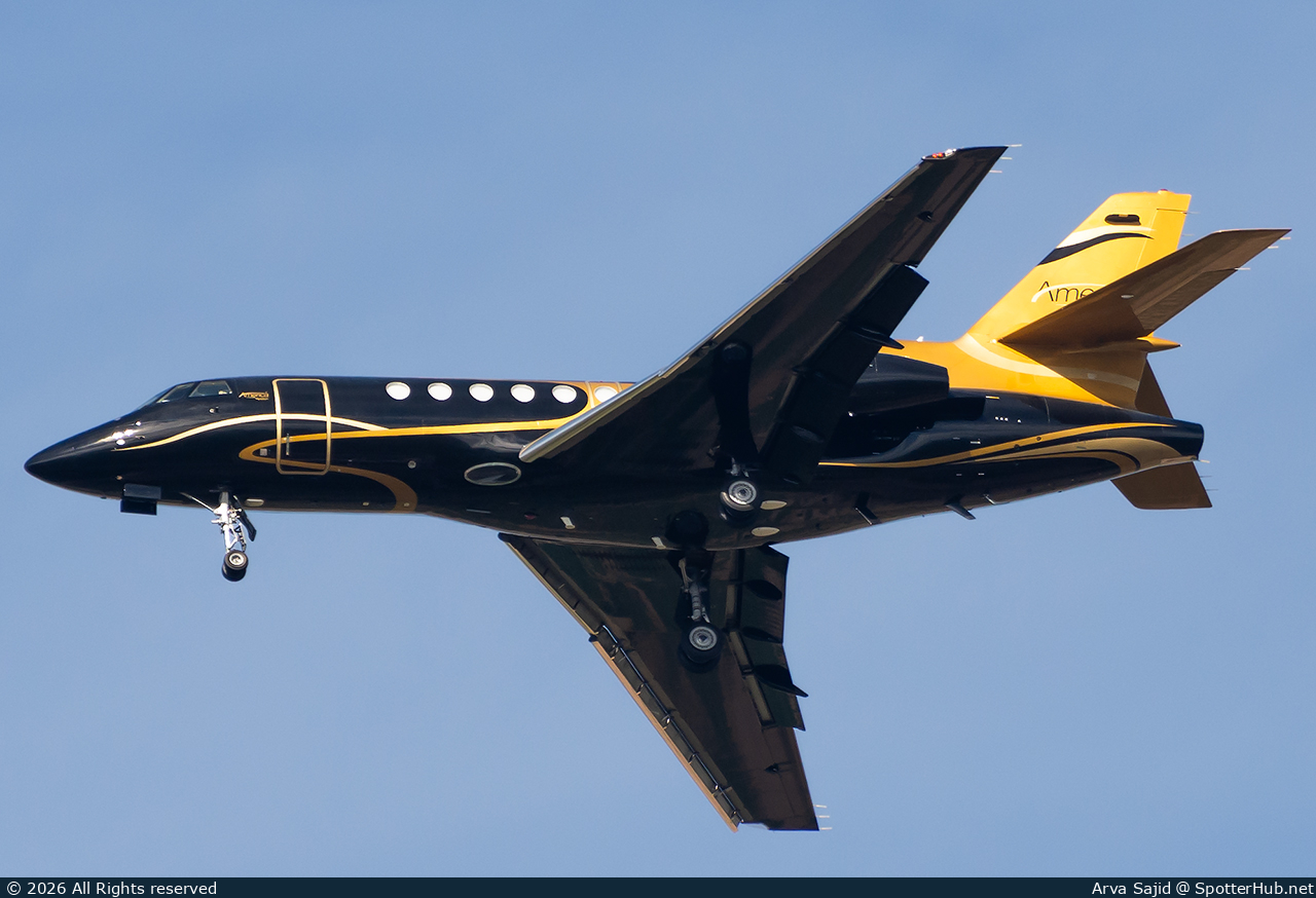 Photo of N68LM - Dassault Falcon 50 operated by Private