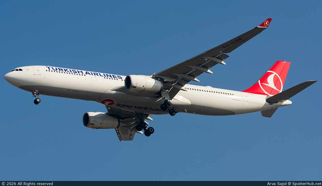 Photo of TC-LOG - Airbus A330-343 operated by Turkish Airlines