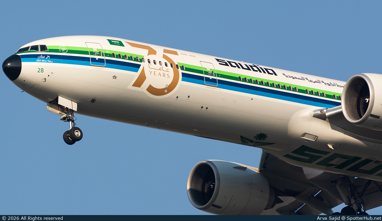 Photo of HZ-AK28 - Boeing 777-368(ER) operated by Saudia