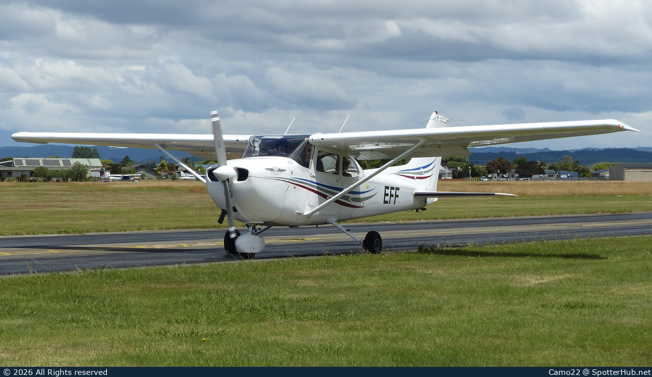 Photo of ZK-EFF - Cessna 172N Skyhawk operated by Motueka Aero Club