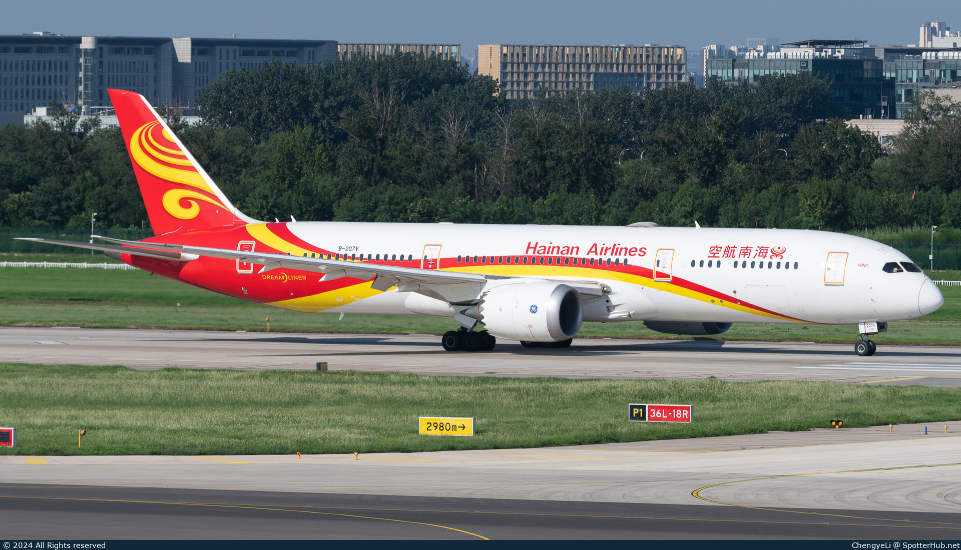 Photo of B-207V - Boeing 787-9 Dreamliner operated by Hainan Airlines