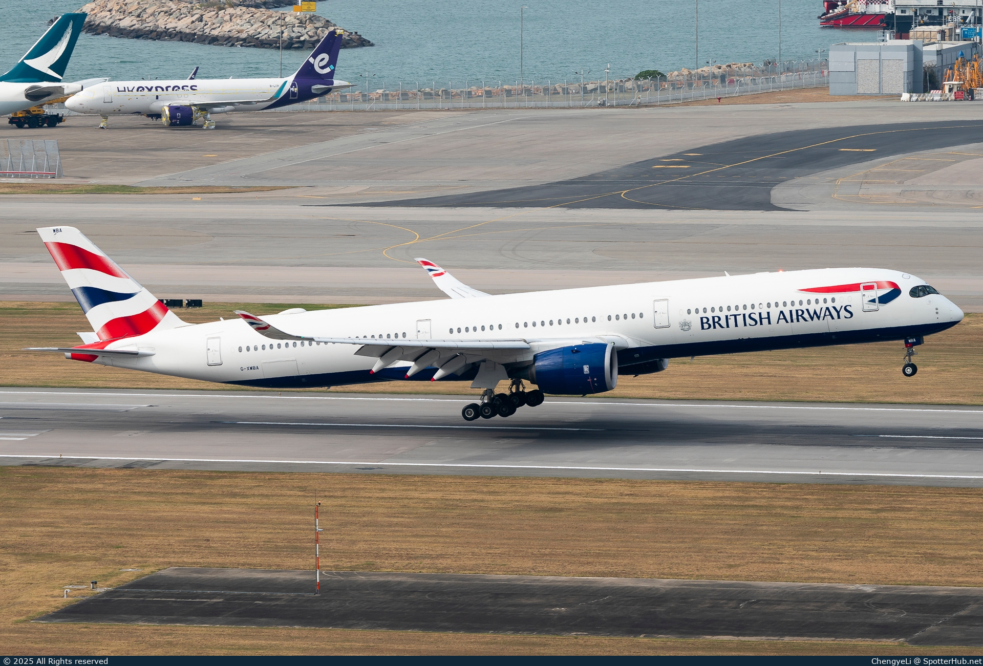 Photo of G-XWBA - Airbus A350-1041 operated by British Airways