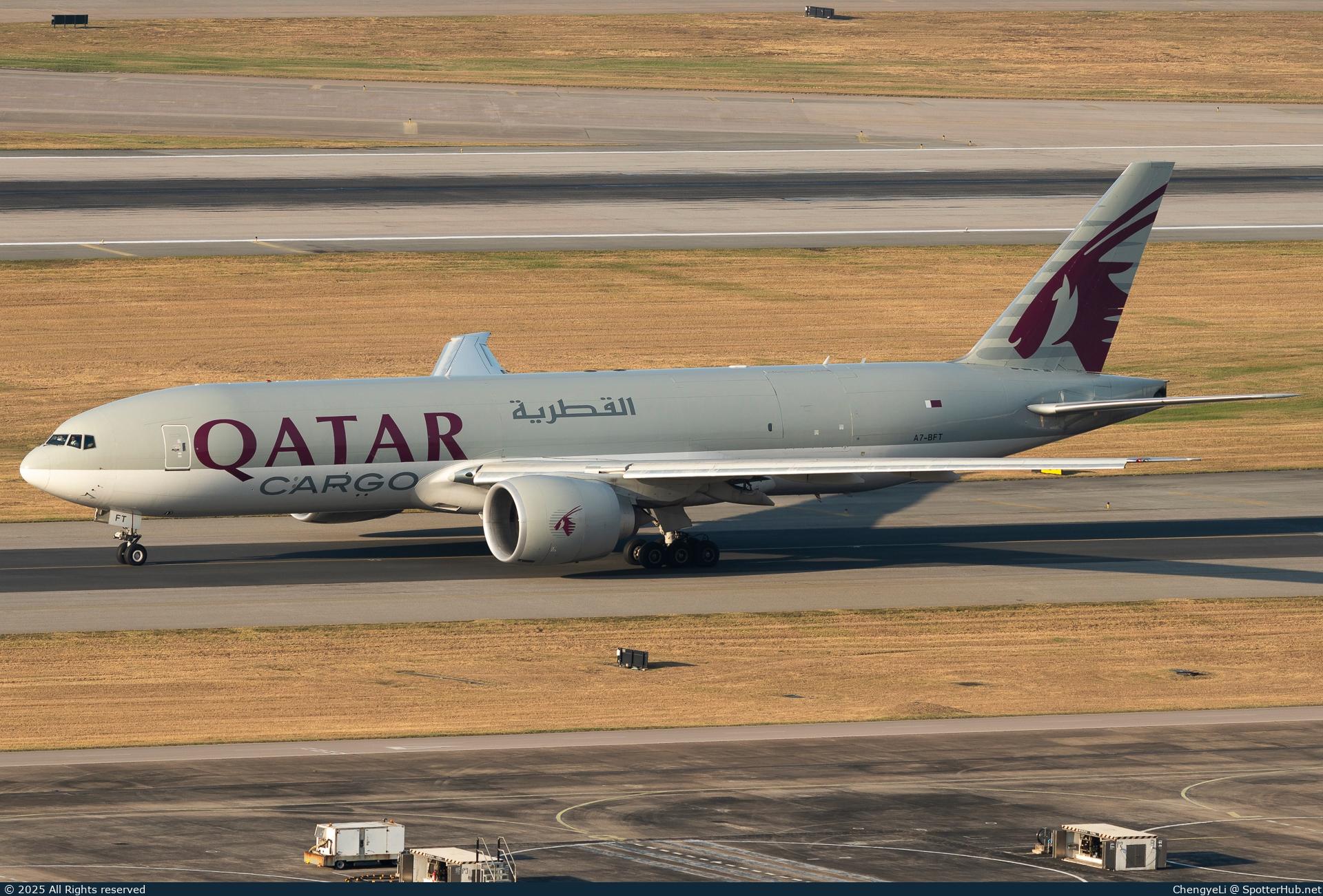 Photo of A7-BFT - Boeing 777-F operated by Qatar Airways Cargo