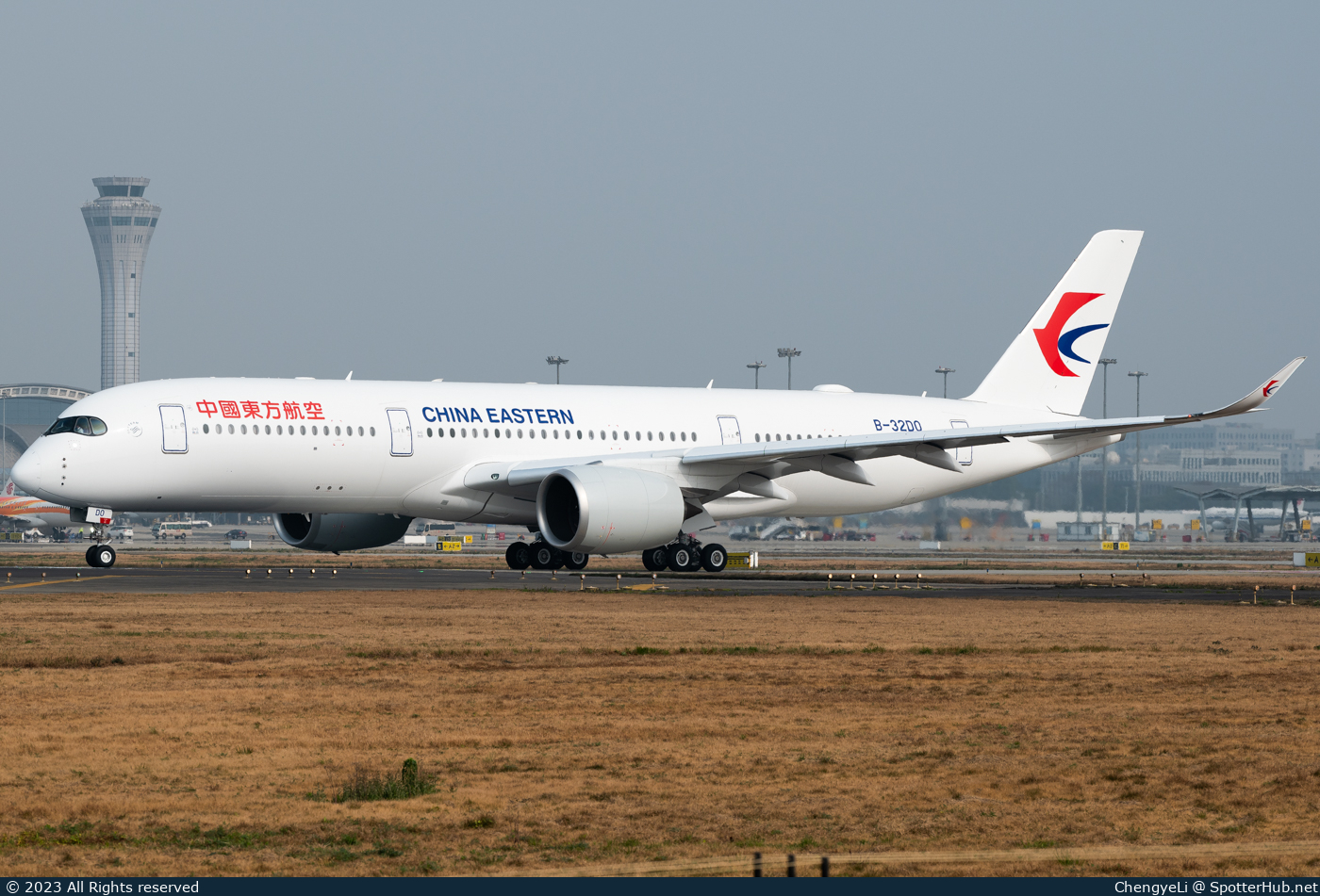 Photo of B-32D0 - Airbus A350-941 operated by China Eastern Airlines
