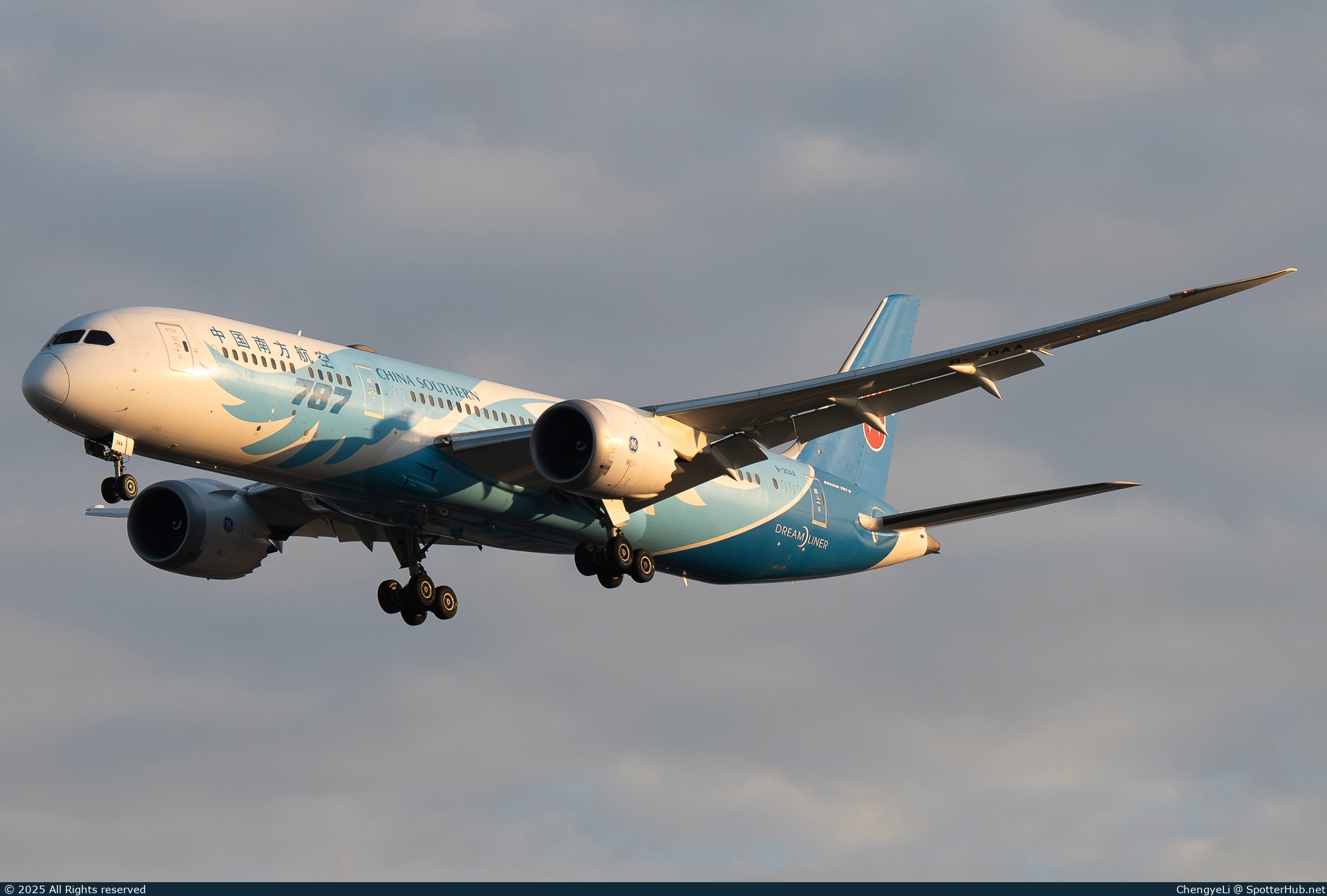 Photo of B-20AA - Boeing 787-9 Dreamliner operated by China Southern Airlines