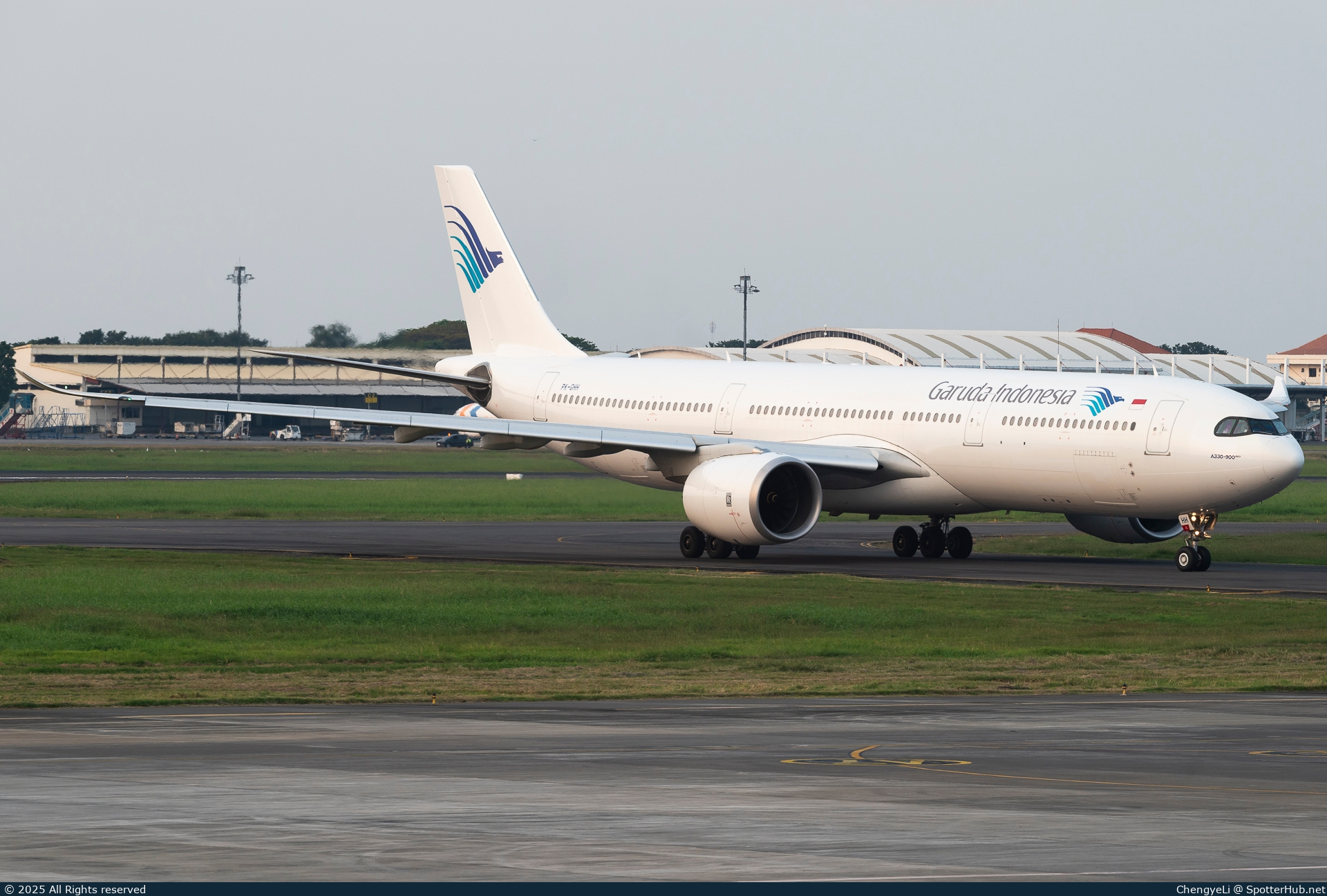Photo of PK-GHH - Airbus A330-941 operated by Garuda Indonesia