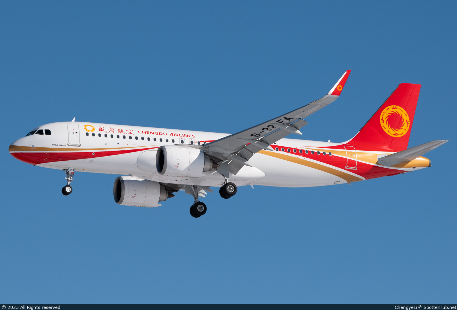 Photo of B-32FA - Airbus A320-251N operated by Chengdu Airlines