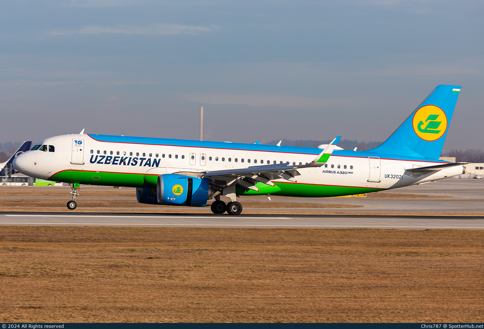 Photo of UK32021 - Airbus A320-251N operated by Uzbekistan Airways