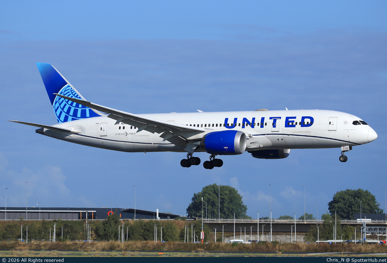 Photo of N26906 - Boeing 787-8 Dreamliner operated by United Airlines