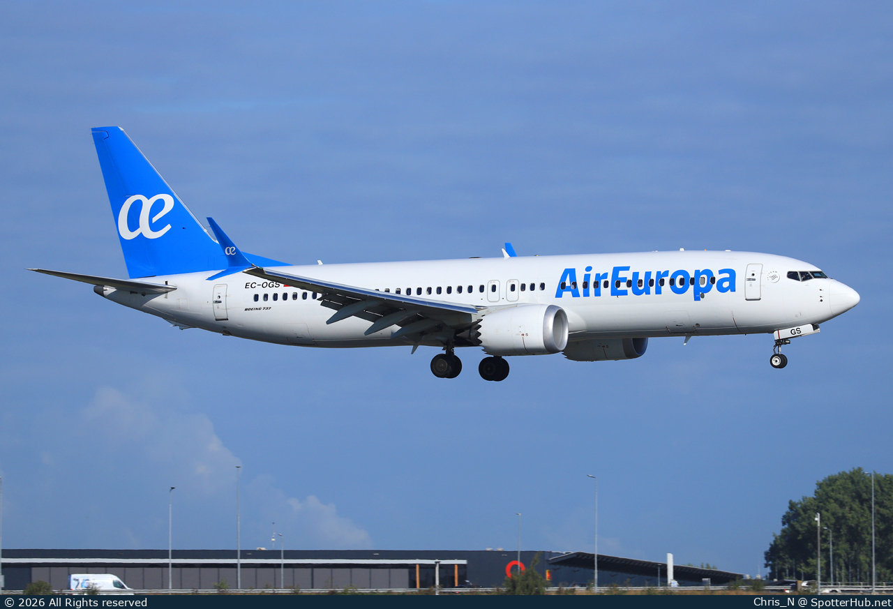 Photo of EC-OGS - Boeing 737 MAX 8 operated by Air Europa