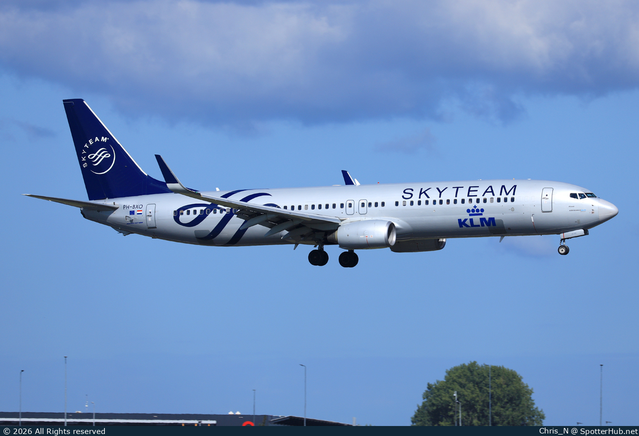 Photo of PH-BXO - Boeing 737-9K2 operated by KLM Royal Dutch Airlines