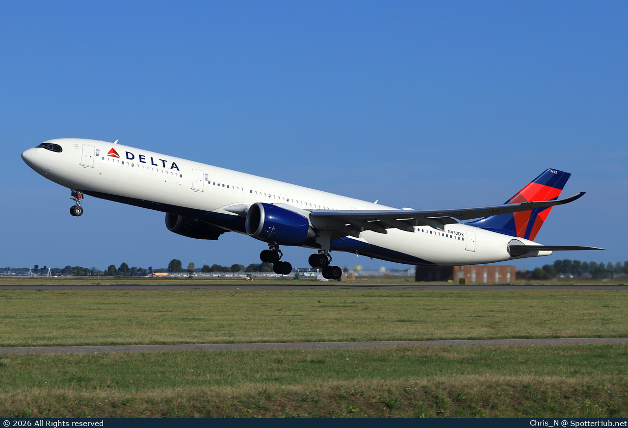Photo of N432DX - Airbus A330-941 operated by Delta Air Lines