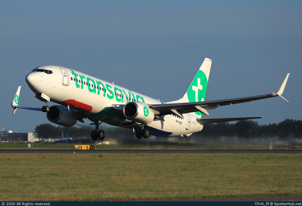 Photo of PH-HXB - Boeing 737-8K2 operated by Transavia