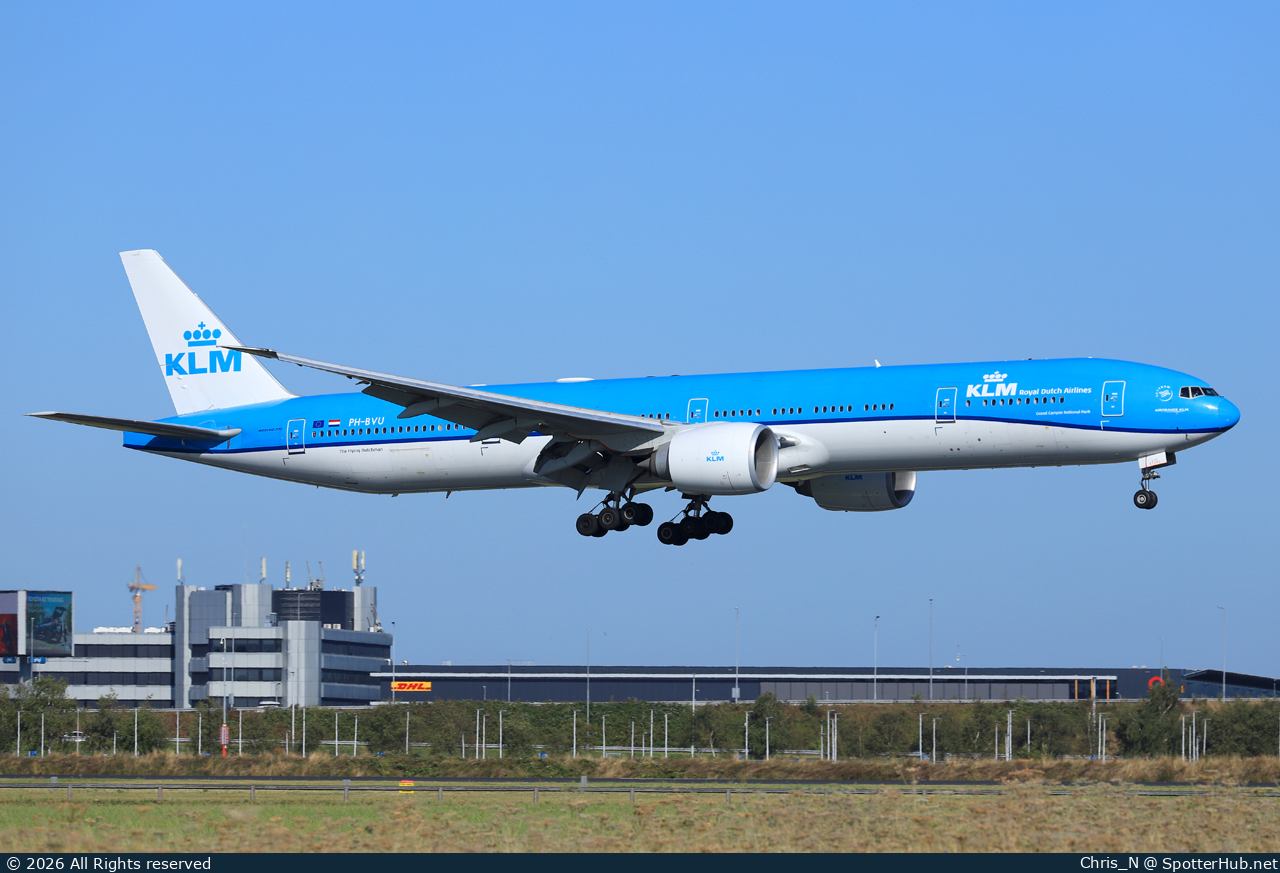 Photo of PH-BVU - Boeing 777-306(ER) operated by KLM Royal Dutch Airlines