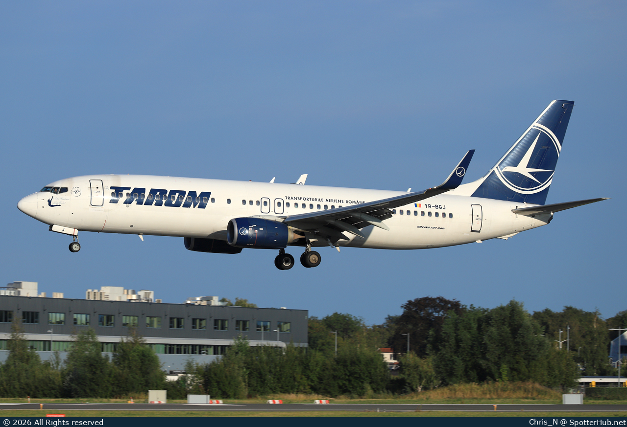 Photo of YR-BGJ - Boeing 737-82R operated by Tarom - Romanian Air Transport