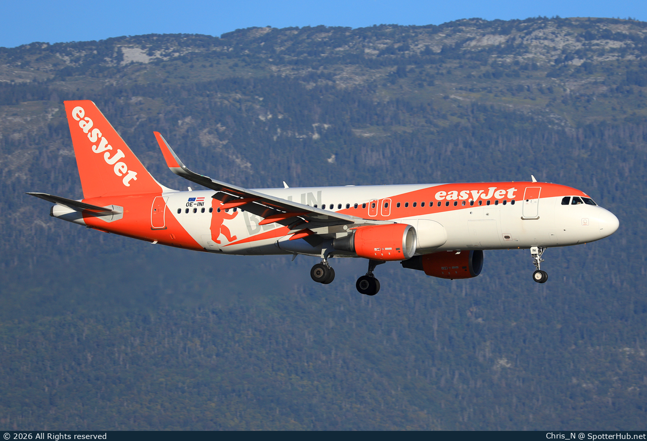 Photo of OE-INI - Airbus A320-214 operated by easyJet Europe