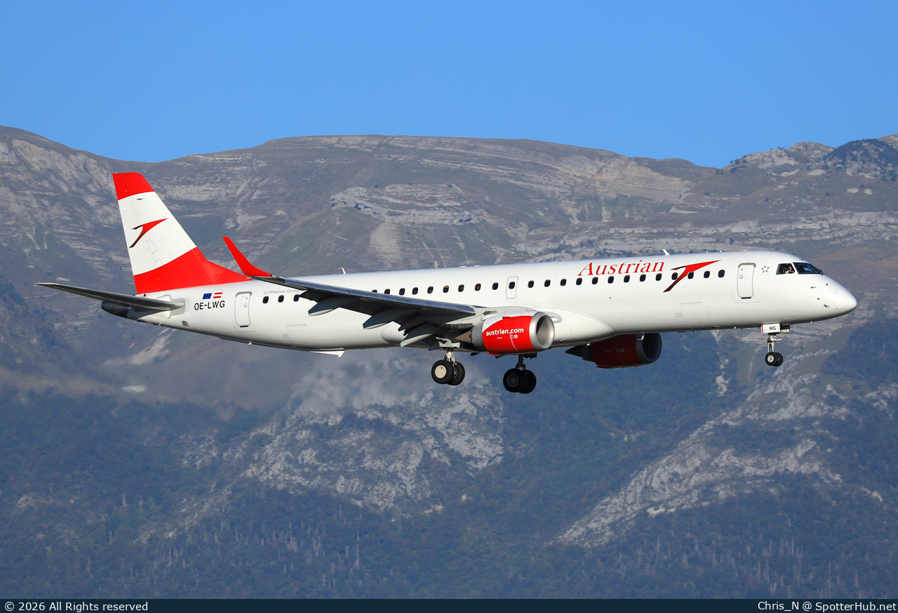 Photo of OE-LWG - Embraer ERJ-195LR operated by Austrian Airlines