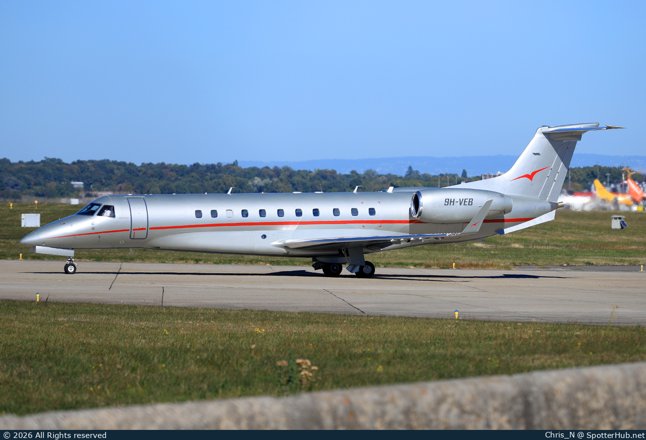 Photo of 9H-VEB - Embraer Legacy 600 operated by VistaJet