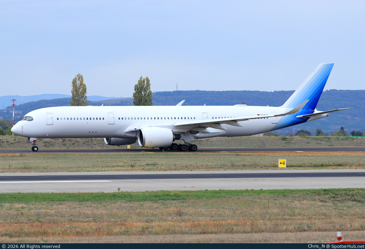 Photo of D-AKAY - Airbus A350-941(CJ) operated by K5 Aviation